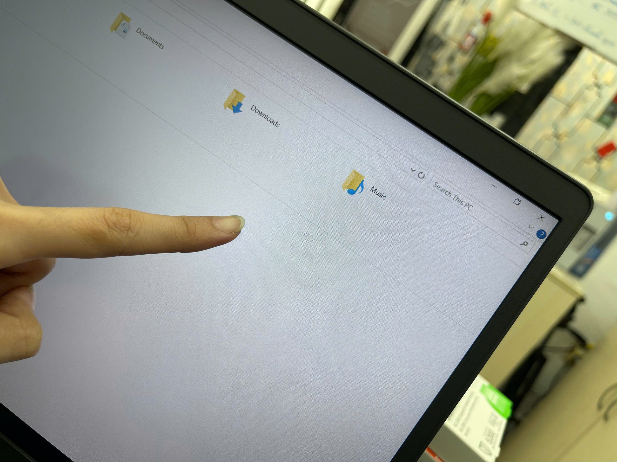 Dell Precision 7560 - Ảnh 9