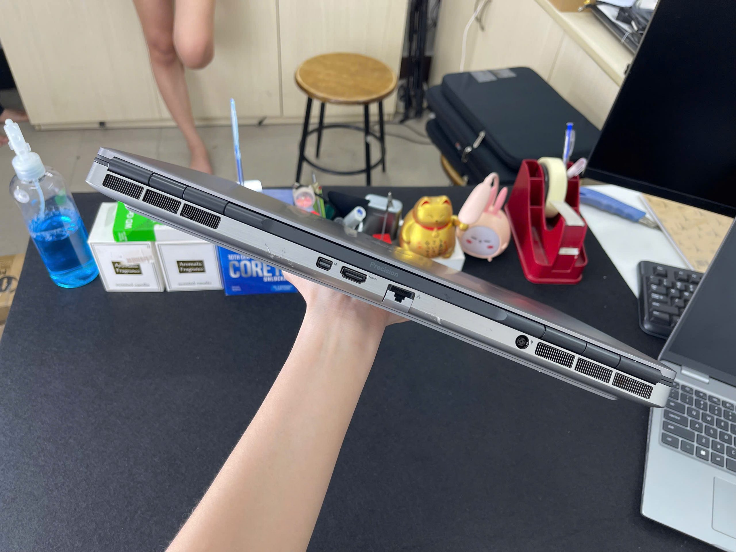Dell Precision 7560 - Ảnh 7