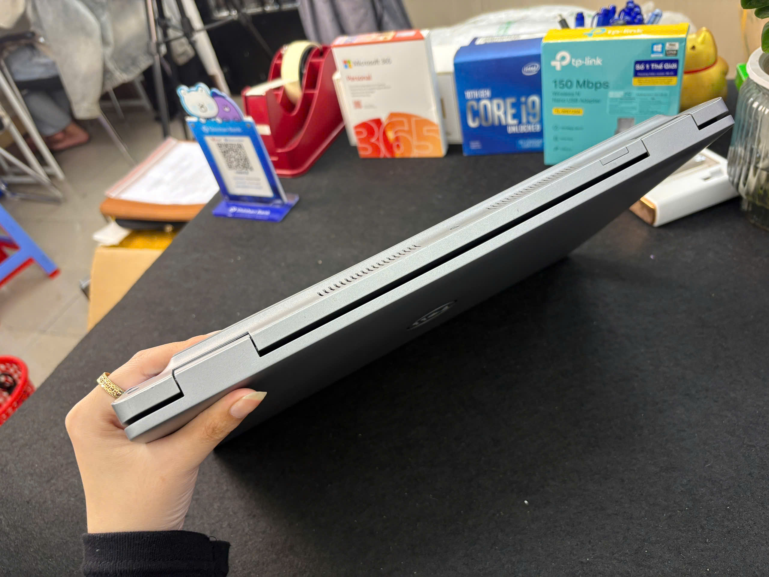 Dell Precision 3571 - Ảnh 5