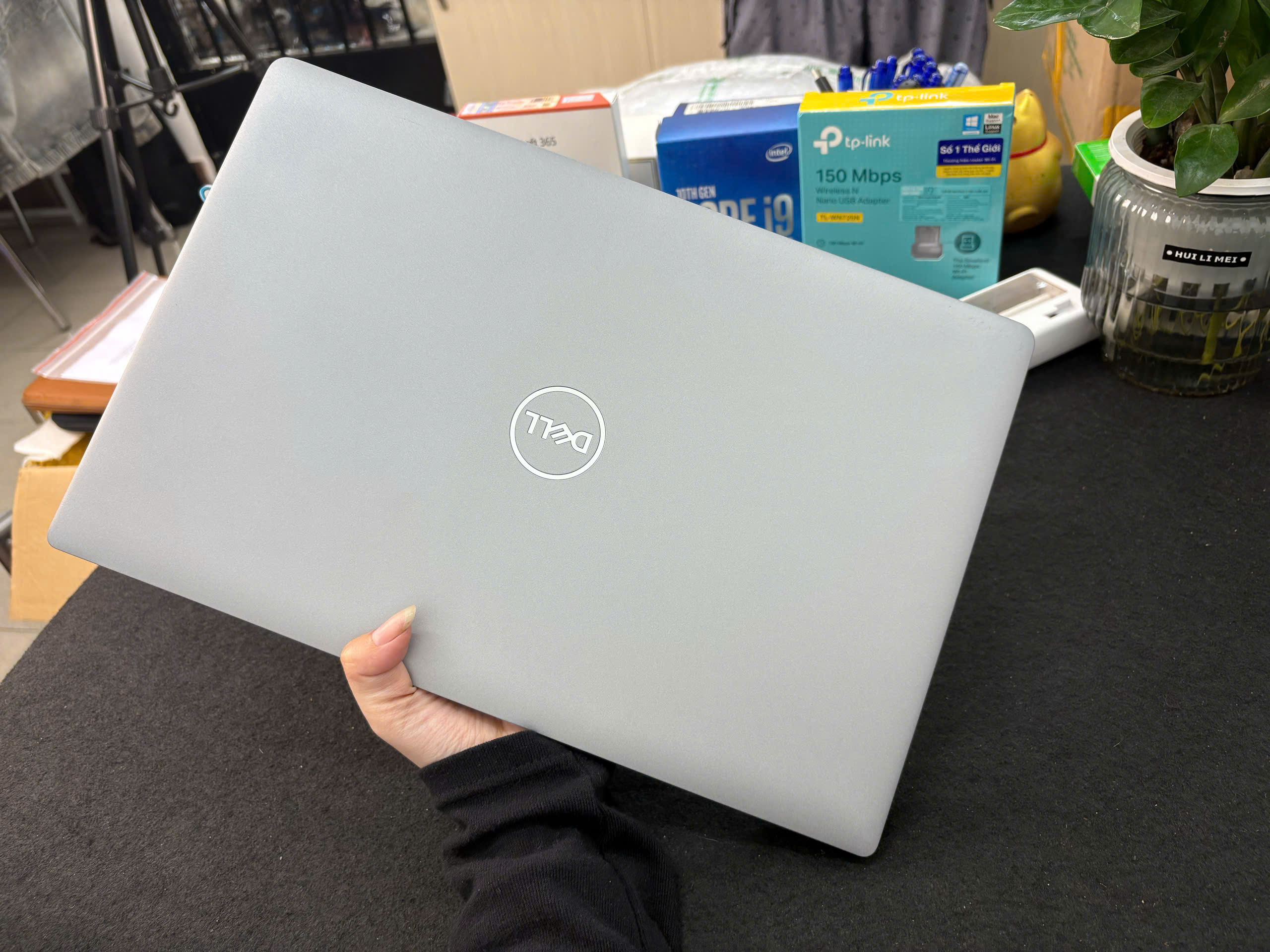 Dell Precision 3571 - Ảnh 9