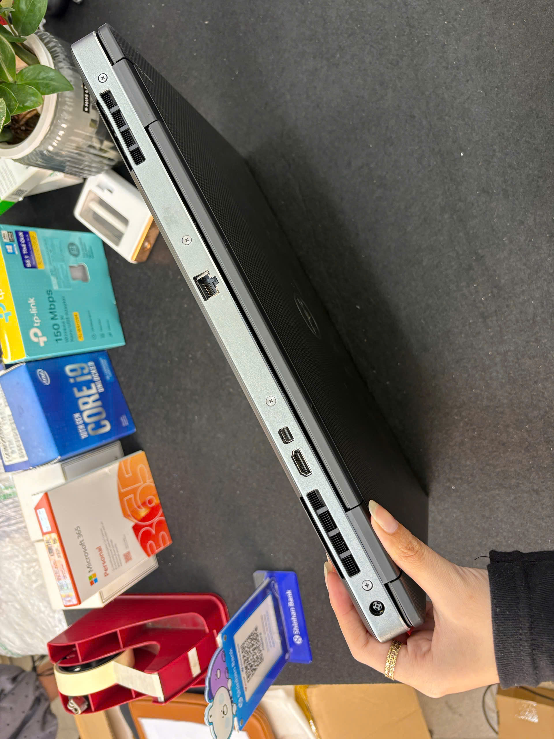 Dell Precision 7530 - Ảnh 6