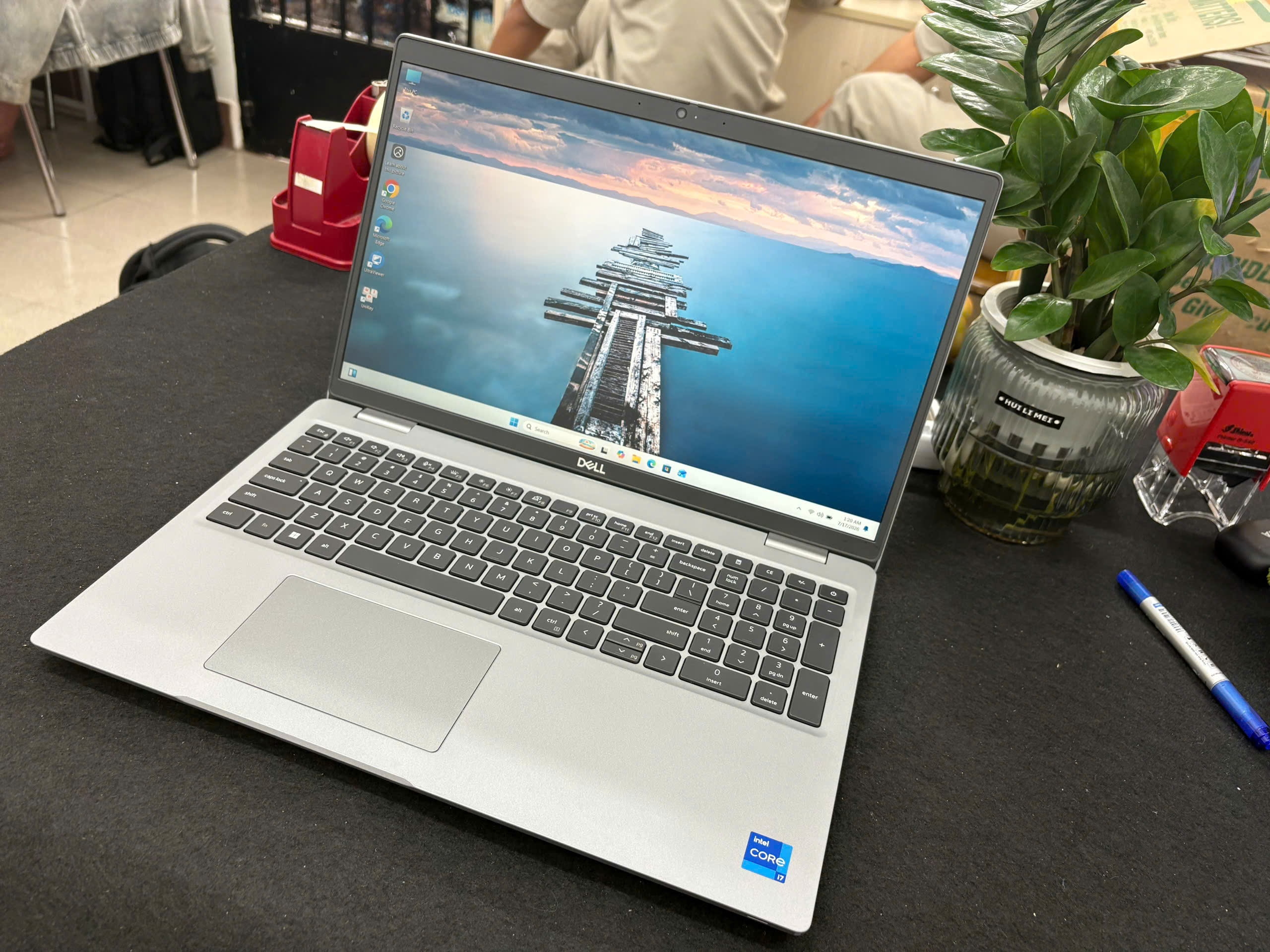 Dell Latitude 5531 - Ảnh 4