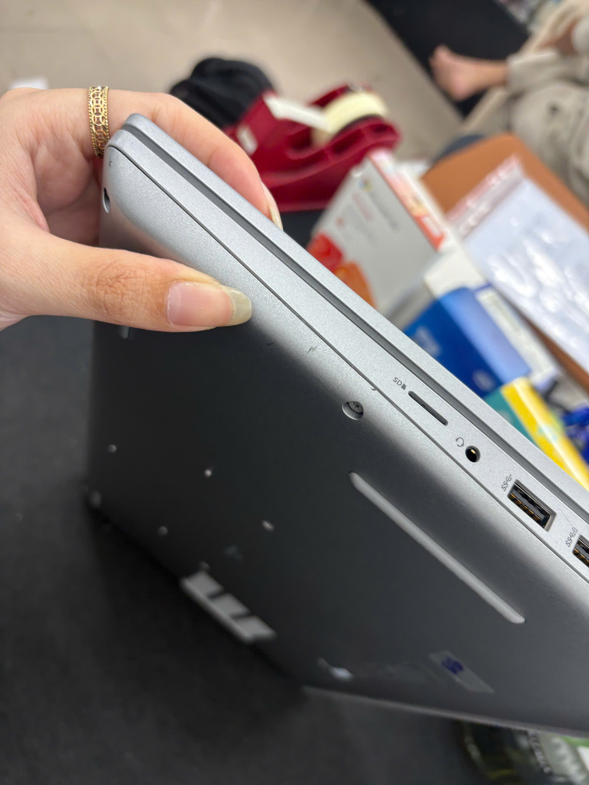 Dell Latitude 5531 - Ảnh 8