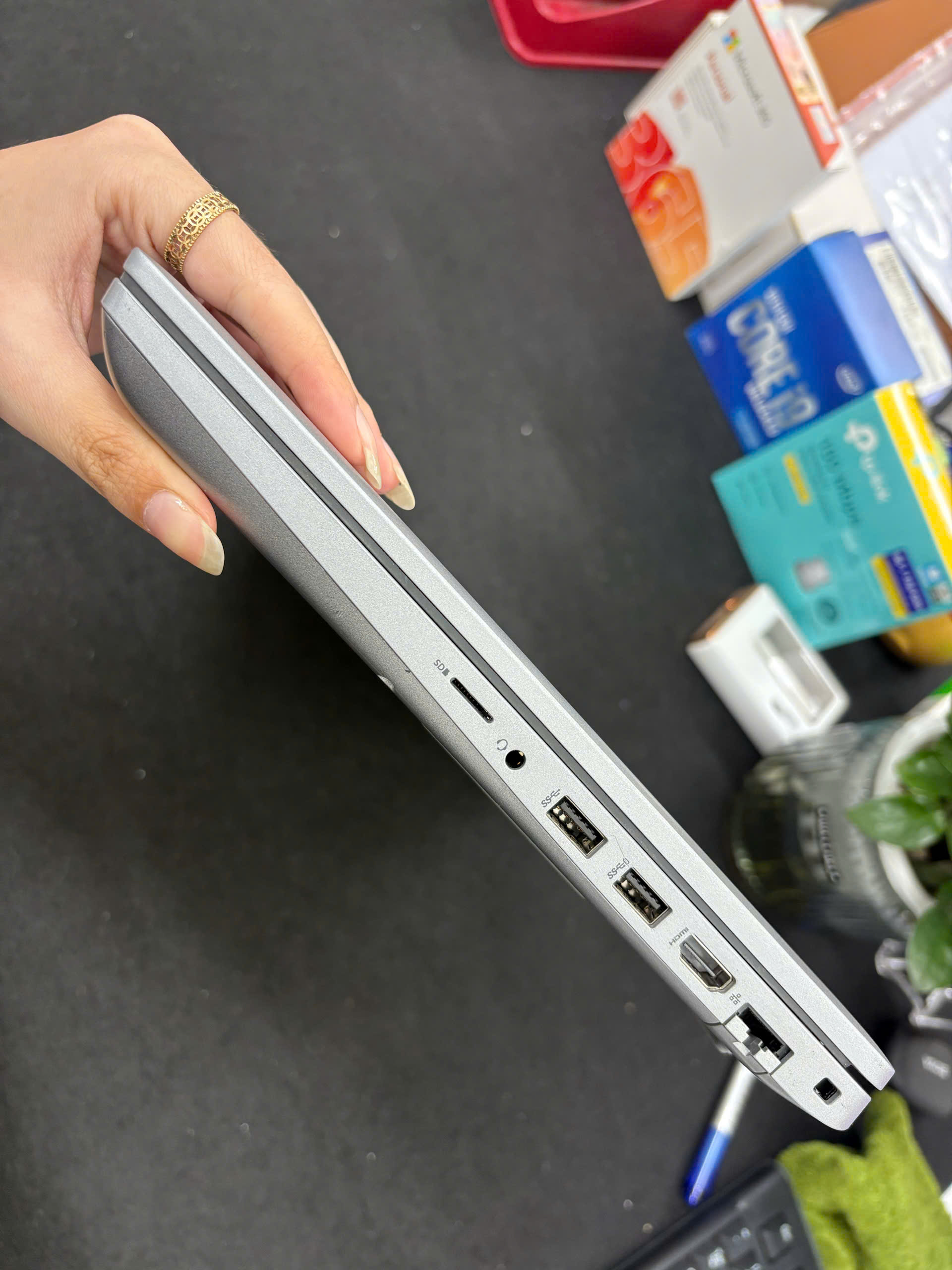 Dell Latitude 5531 - Ảnh 9