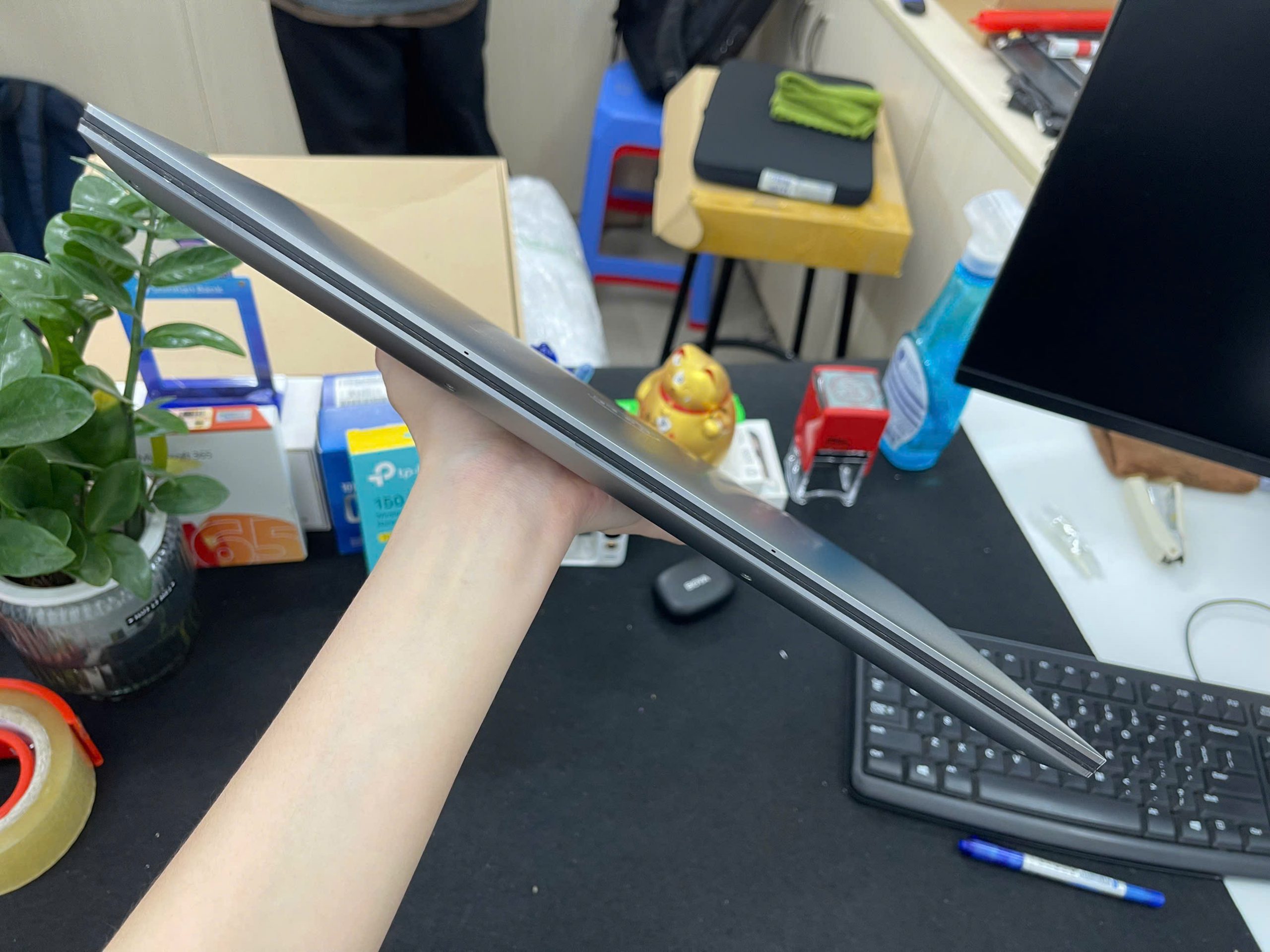 Dell Precision 5550 - Ảnh 5