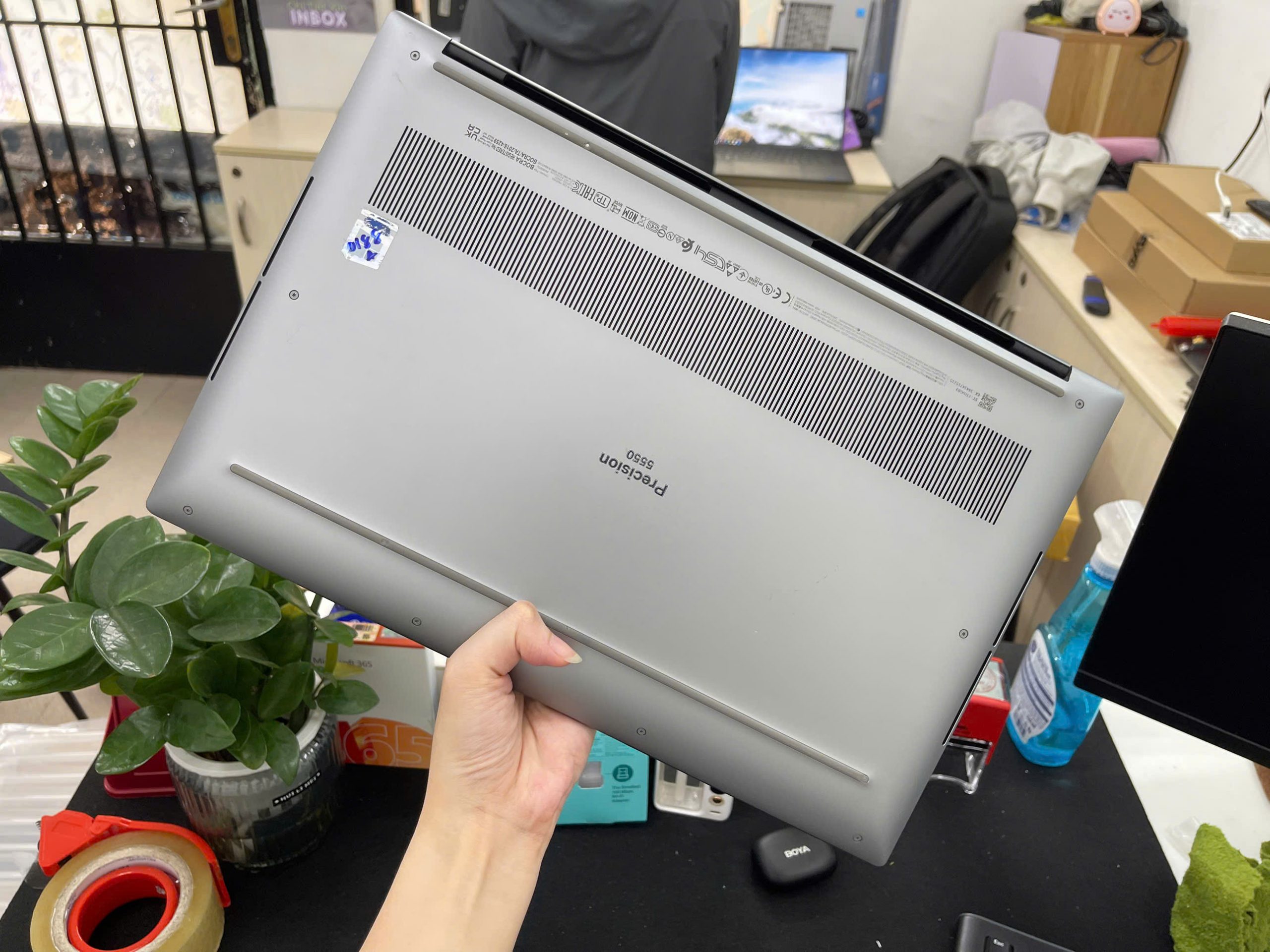 Dell Precision 5550 - Ảnh 11