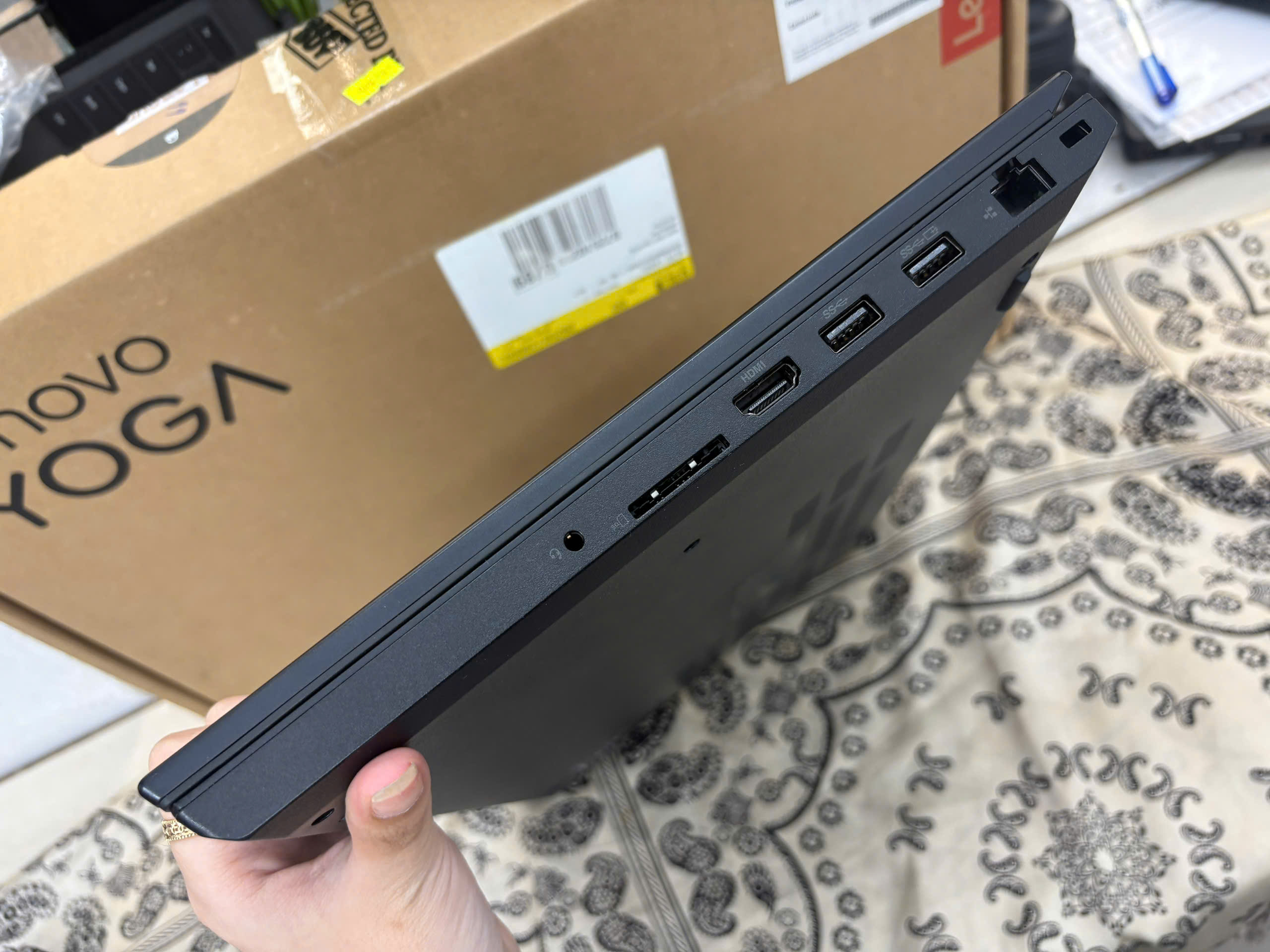 Thinkpad P15v G2 - Ảnh 2