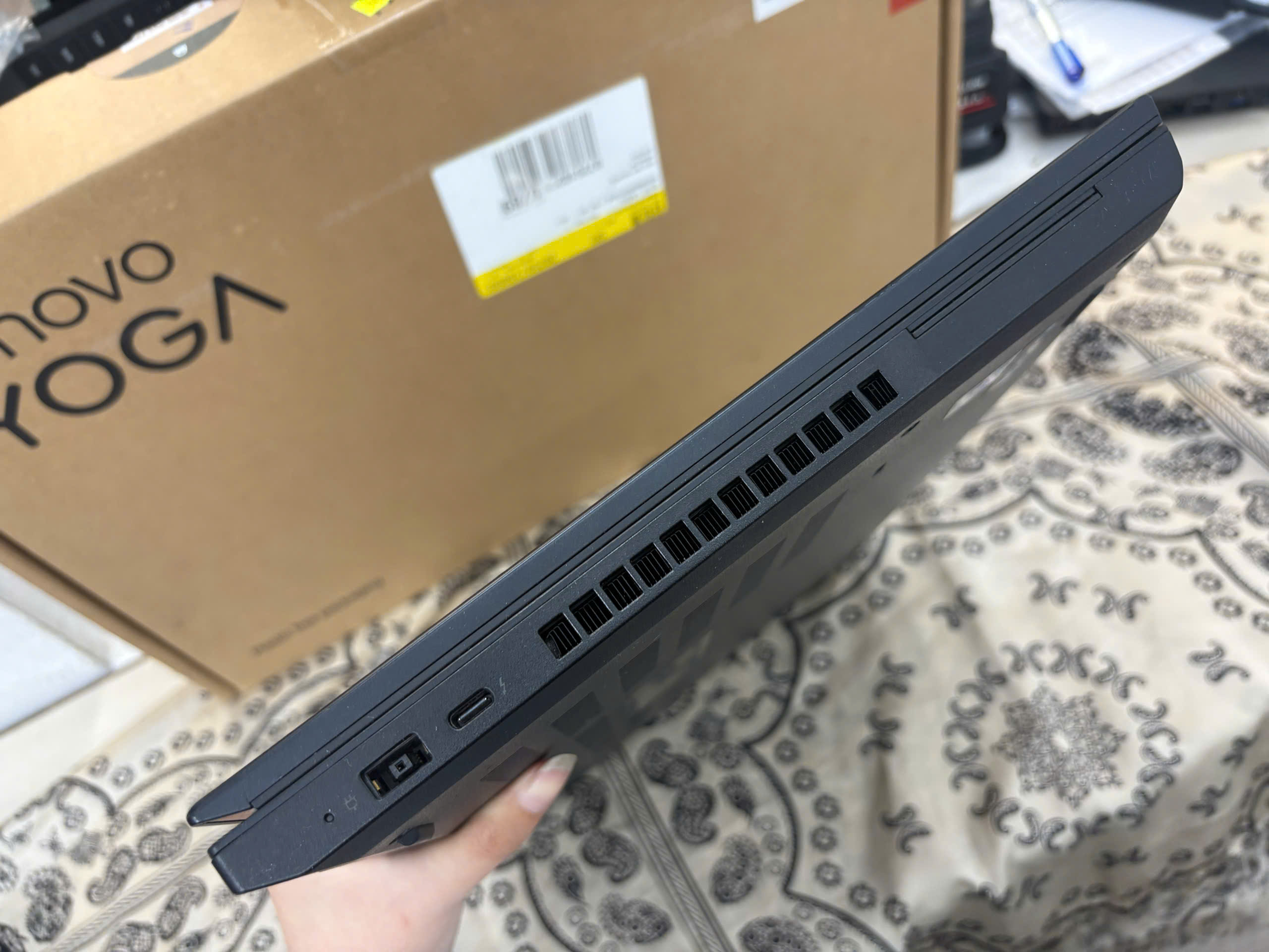 Thinkpad P15v G2 - Ảnh 5