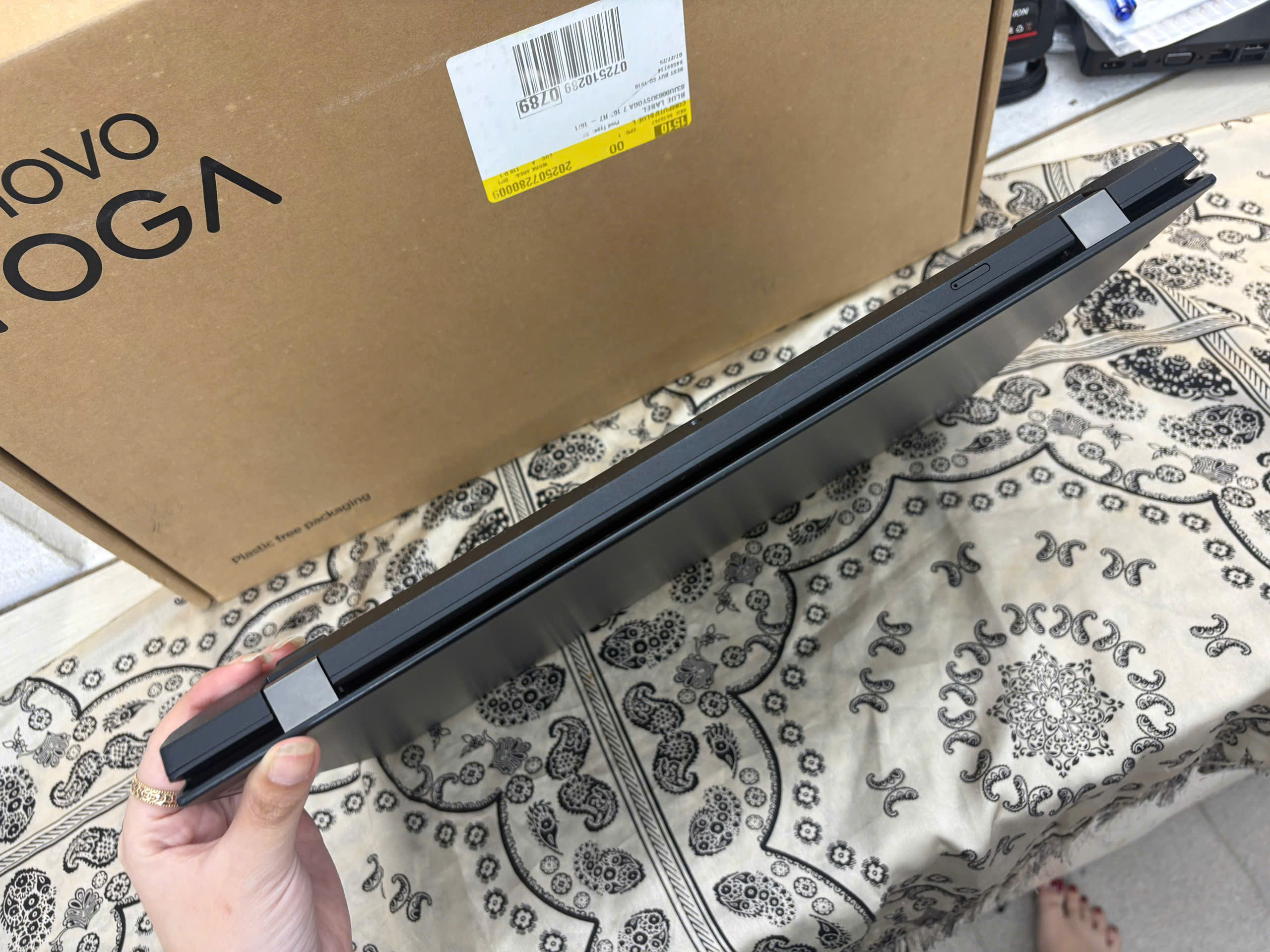 Thinkpad P15v G2 - Ảnh 7