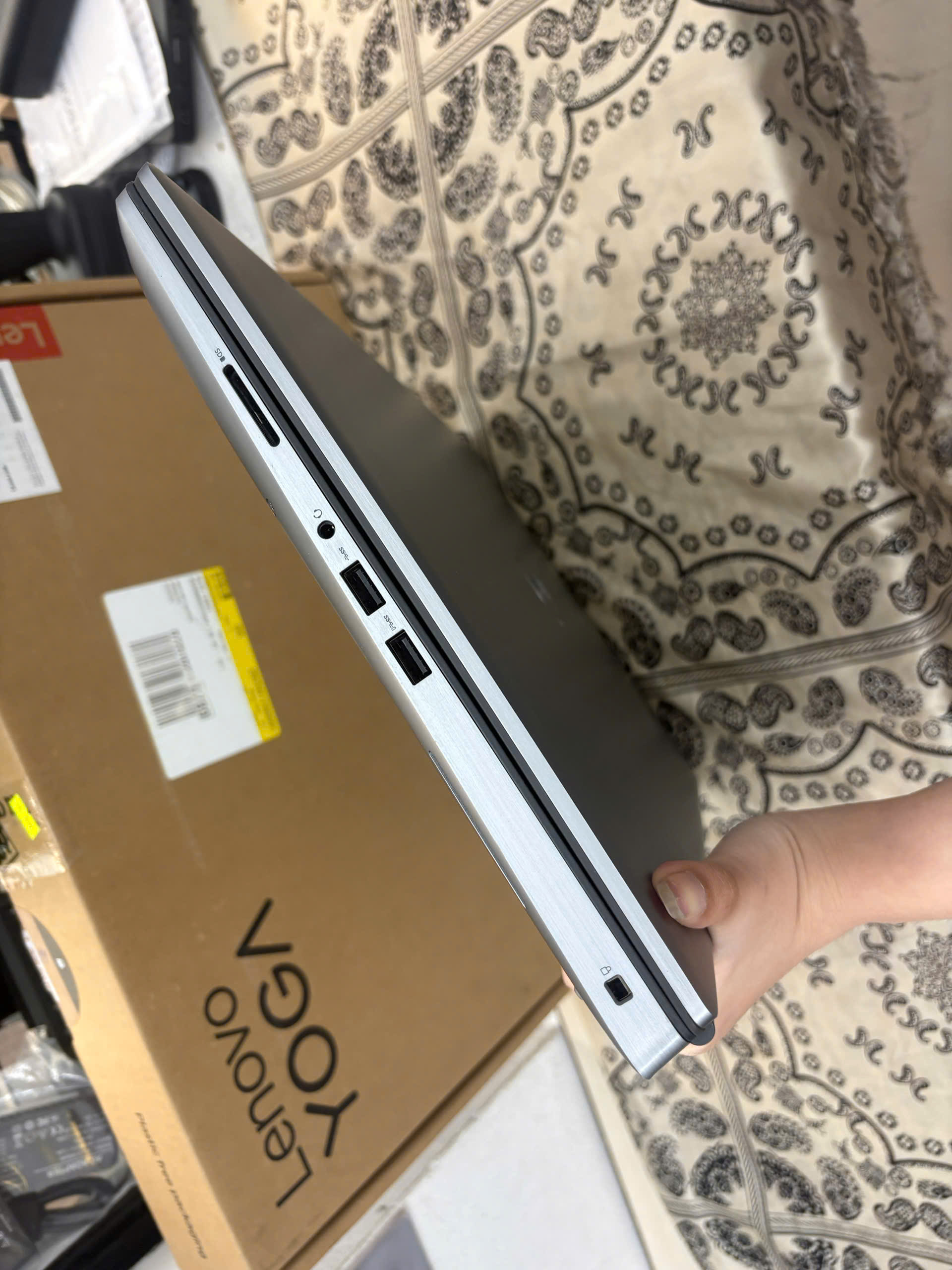 Dell Precision 7750 - Ảnh 7