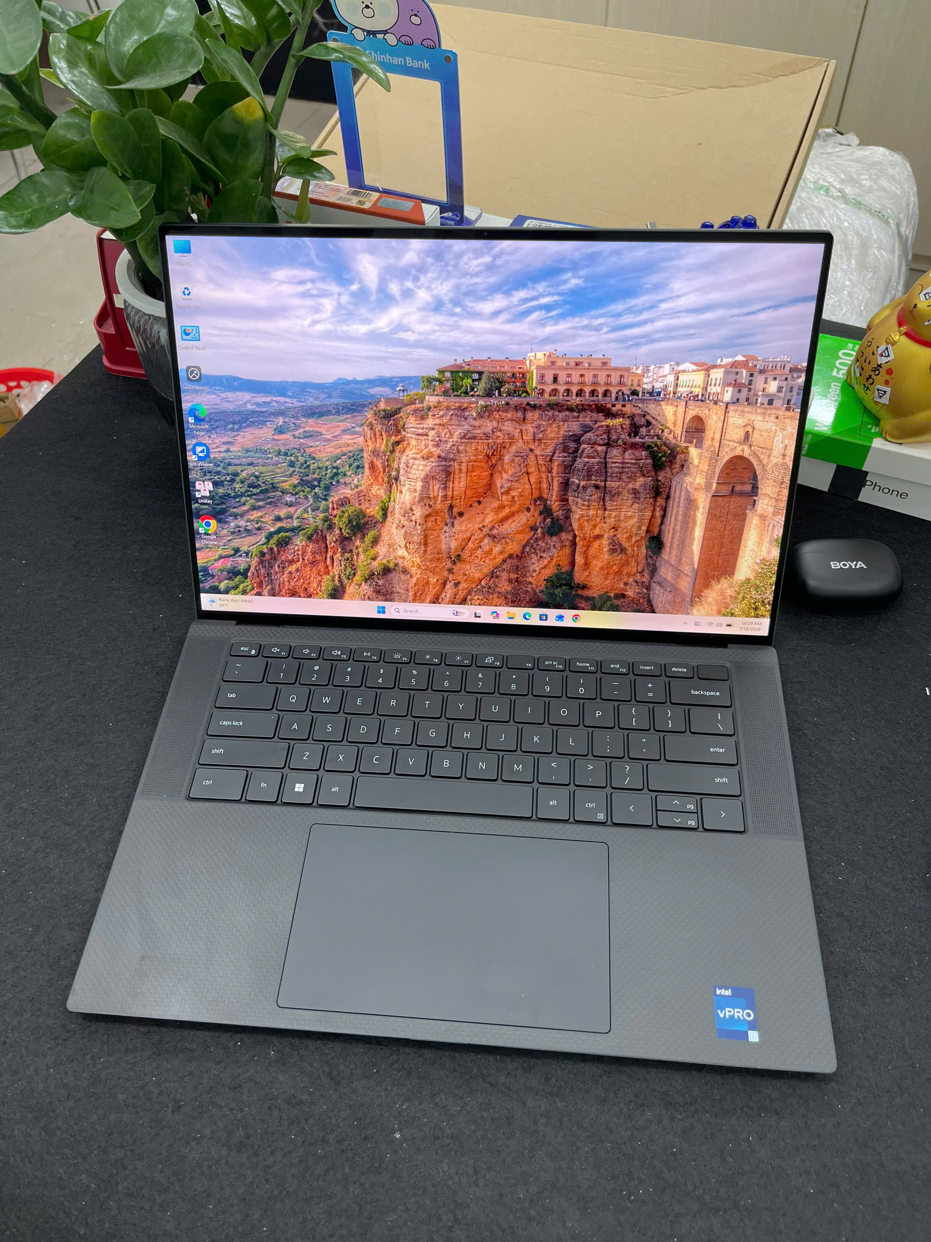 Dell Precision 5570