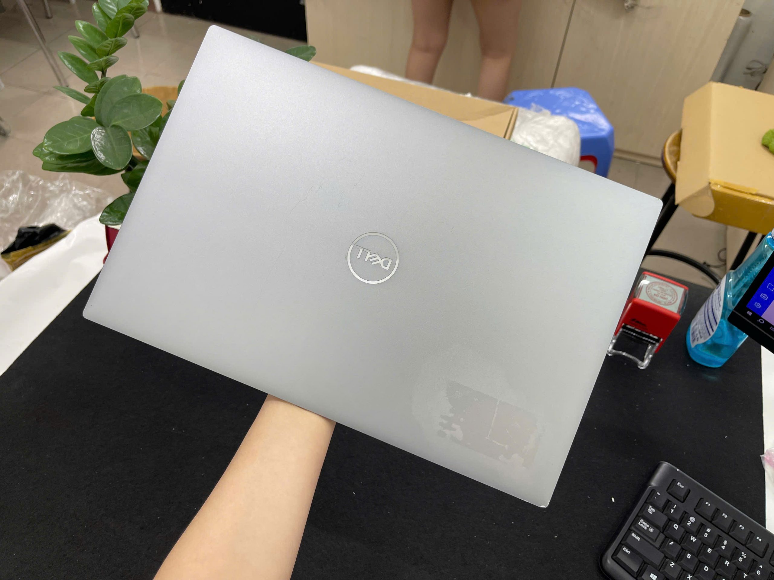 Dell Precision 5560 - Ảnh 2