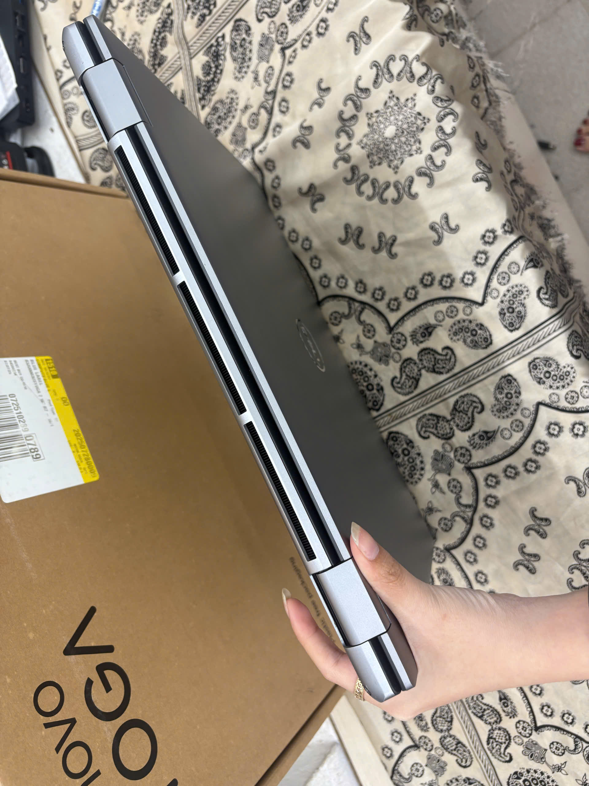 Dell Precision 7670 - Ảnh 8
