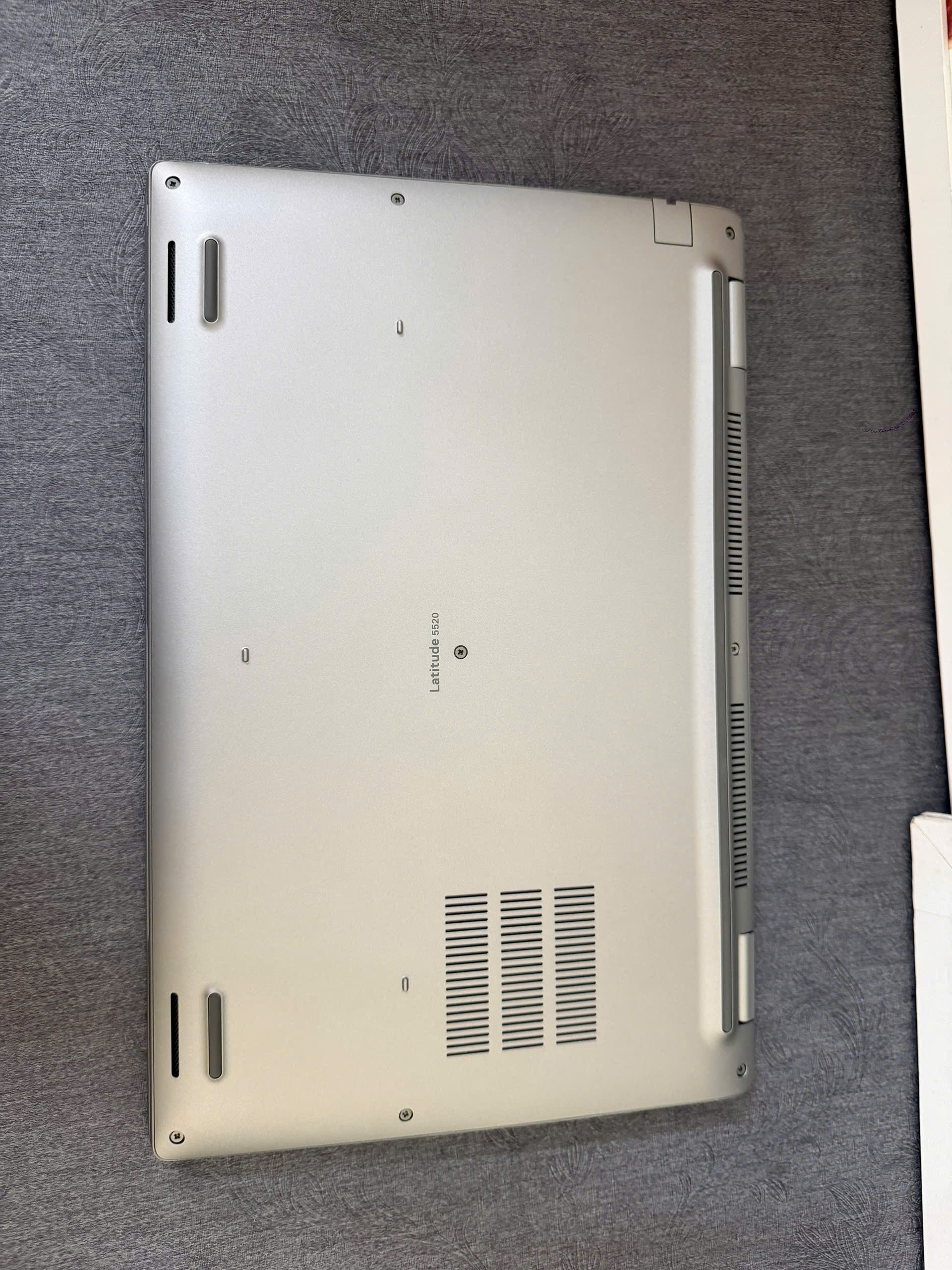 Dell Latitude 5520 - Ảnh 12