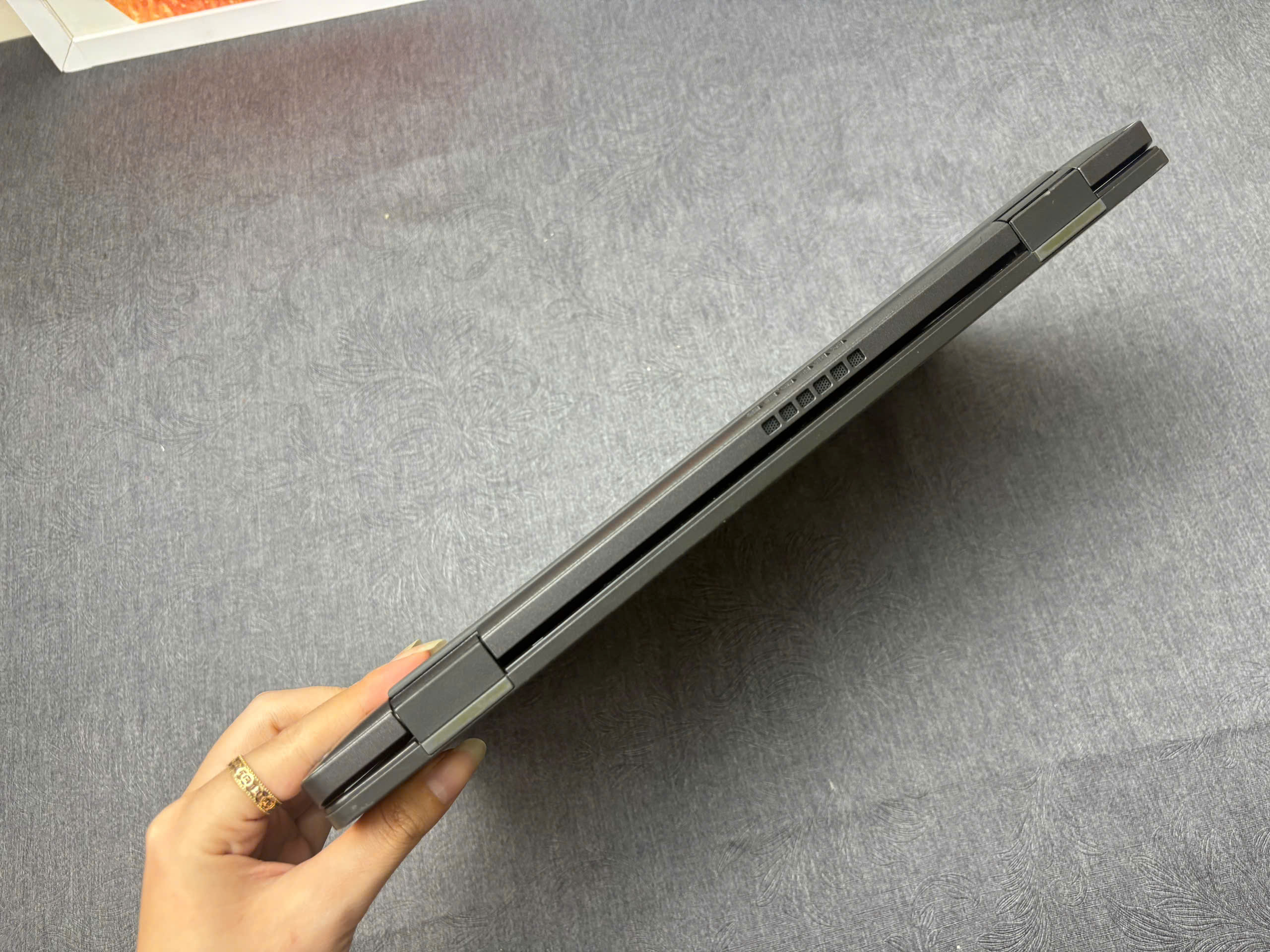 Dell Latitude 7420 - Ảnh 5