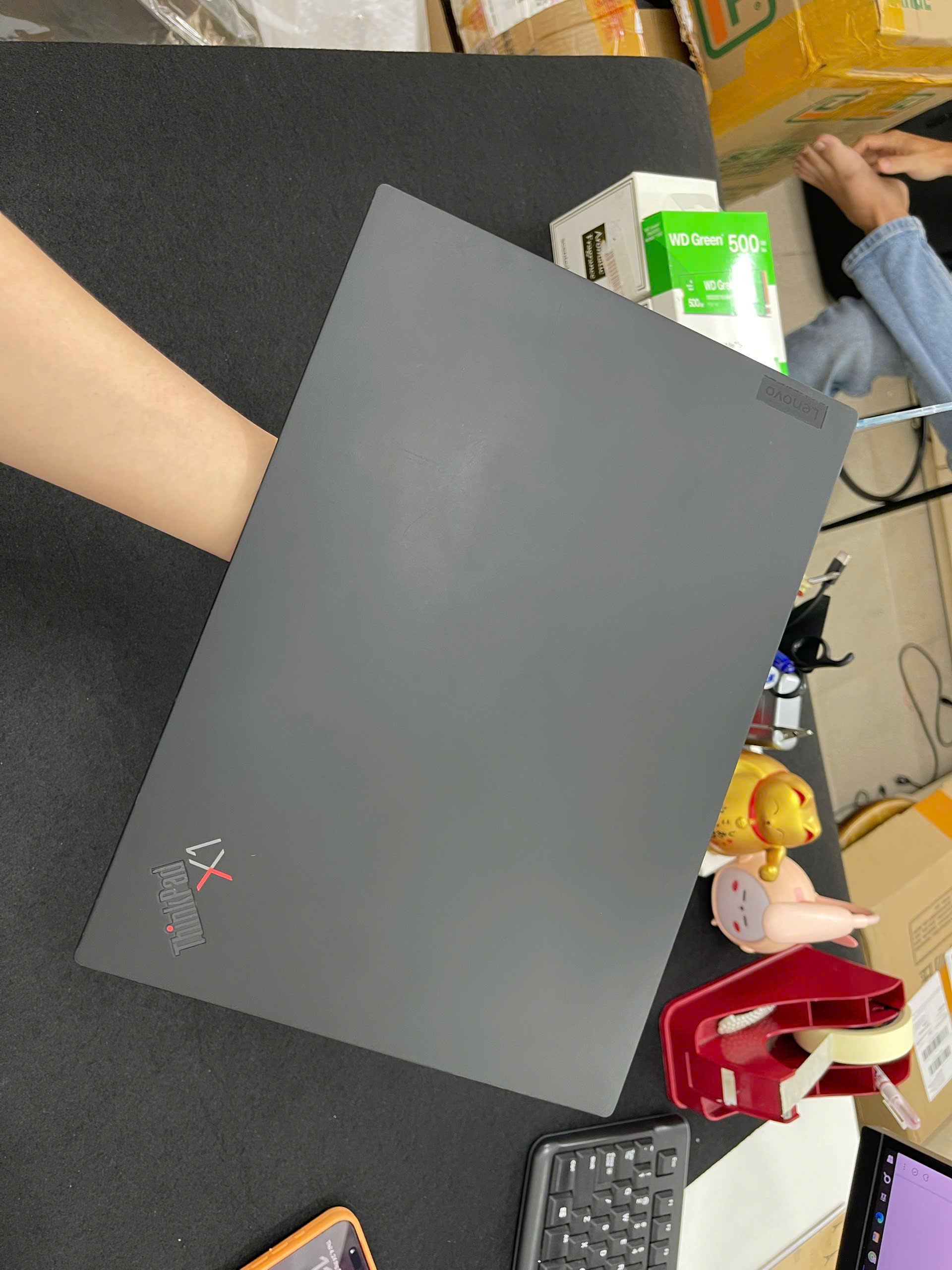 Thinkpad X1 Cacbon G10 - Ảnh 2