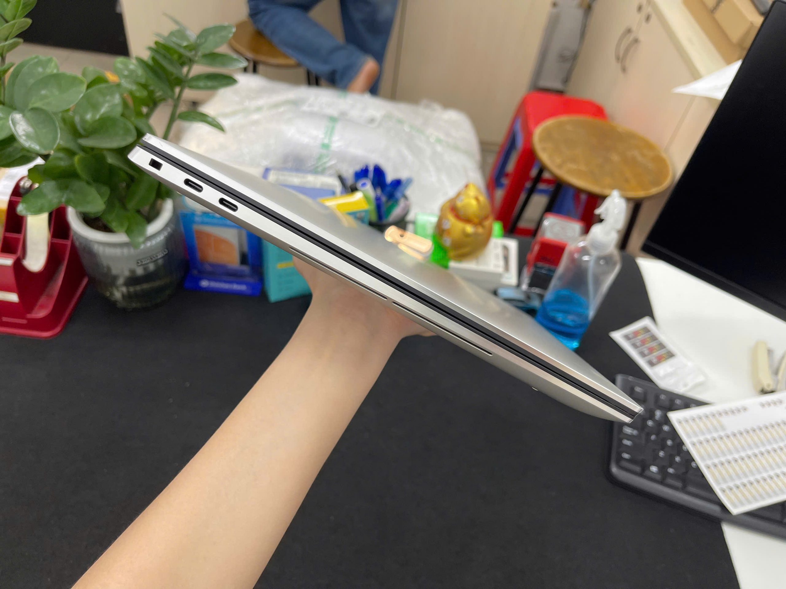 Dell XPS 9510 - Ảnh 3