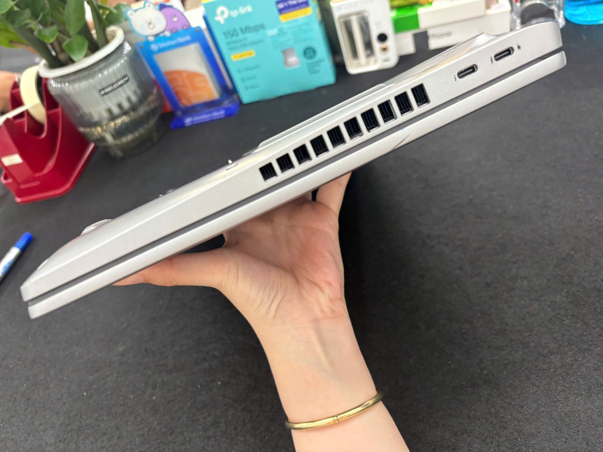 Dell Precision 3560 - Ảnh 4