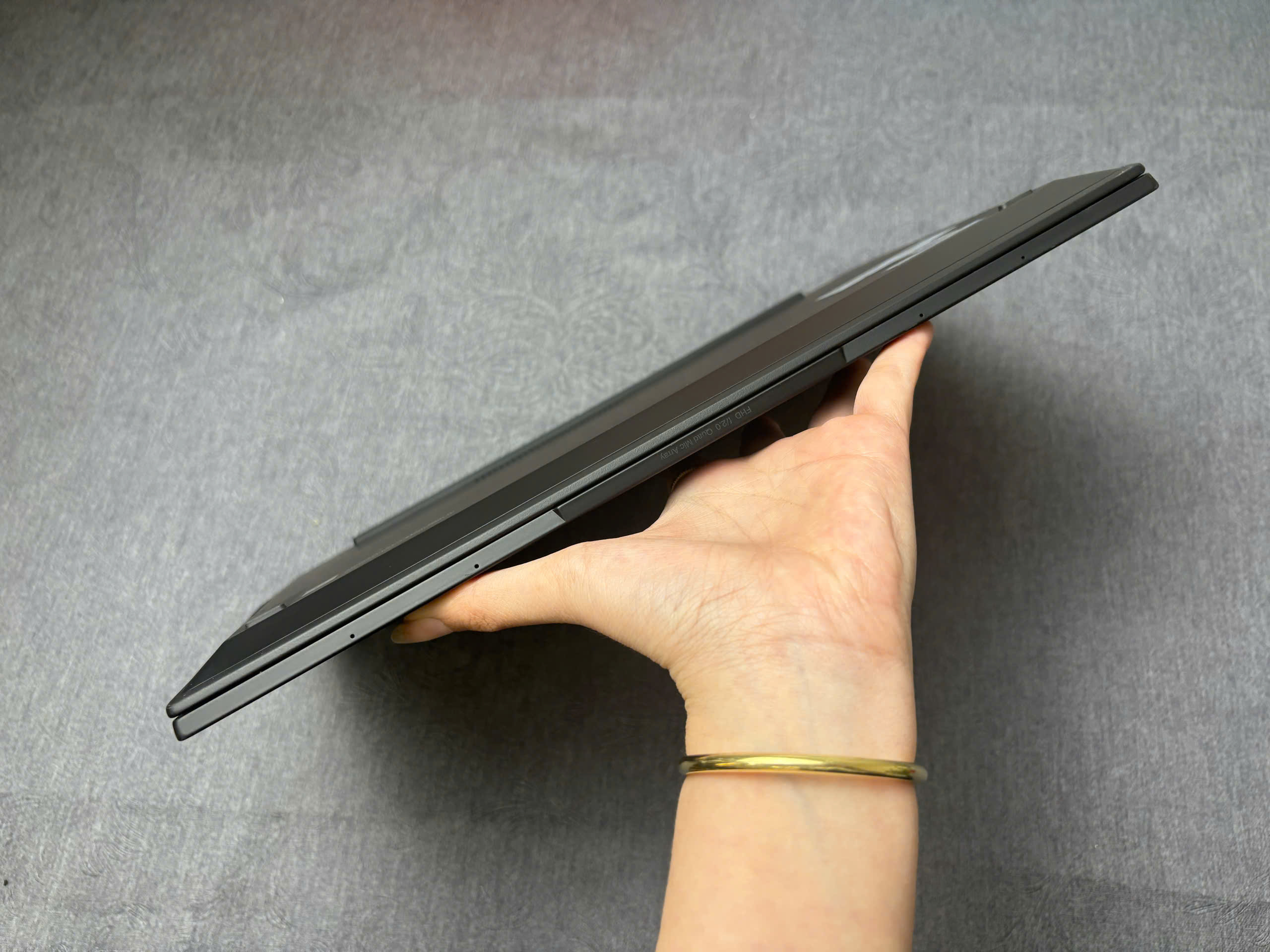 Thinkpad X1 Carbon G10 - Ảnh 5