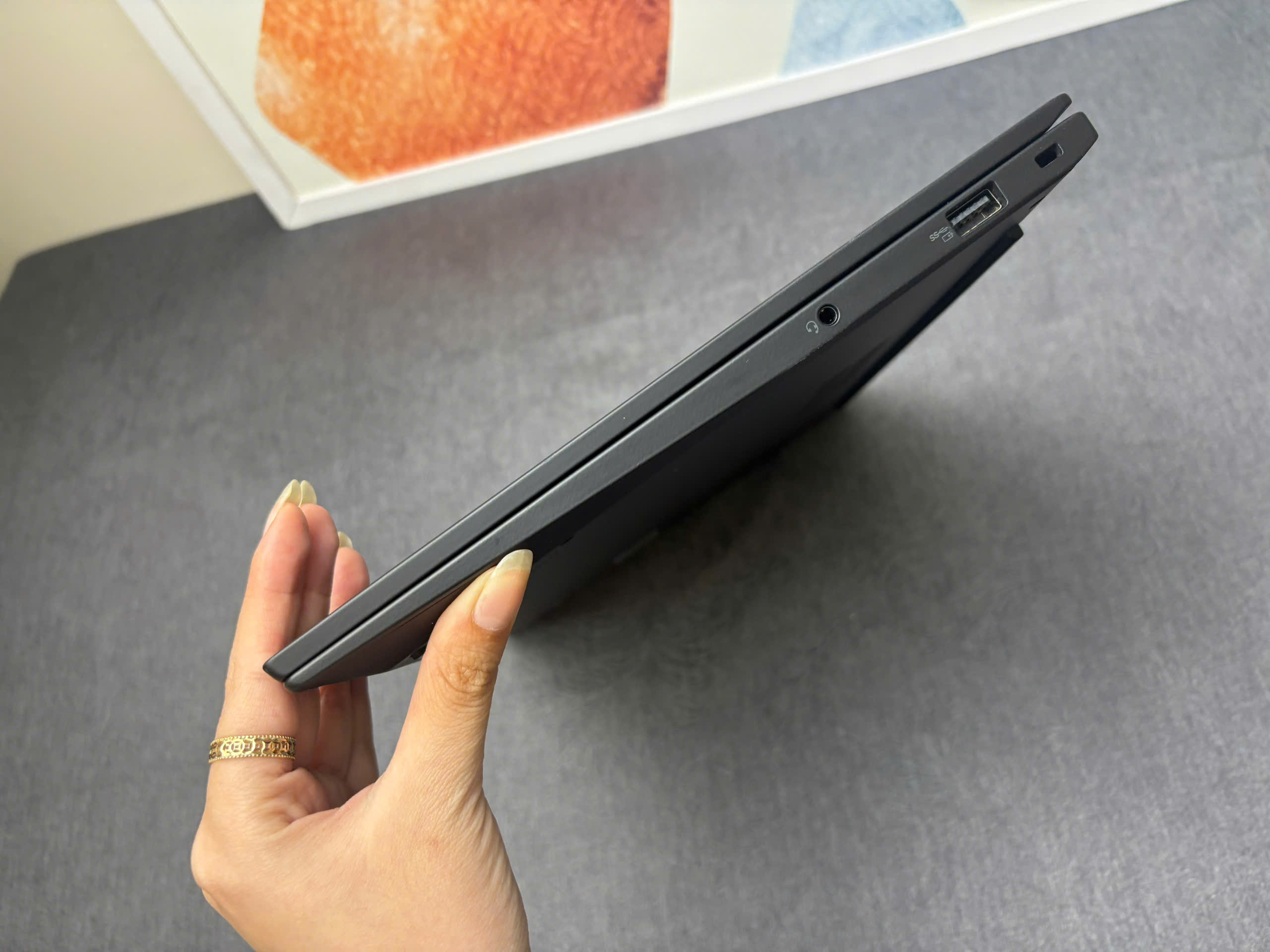 Thinkpad X1 Carbon G10 - Ảnh 6