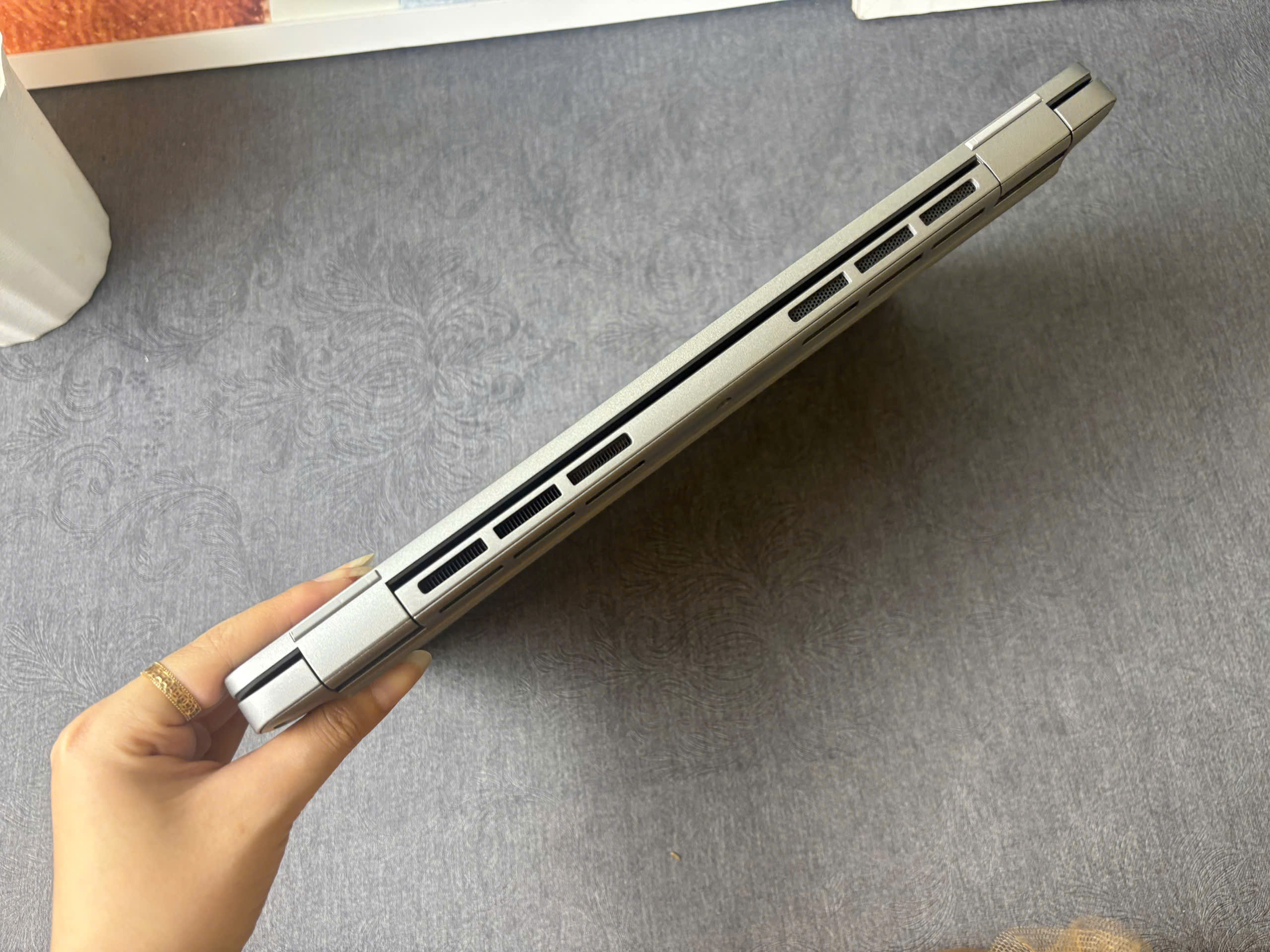 Dell Latitude 5440 - Ảnh 4