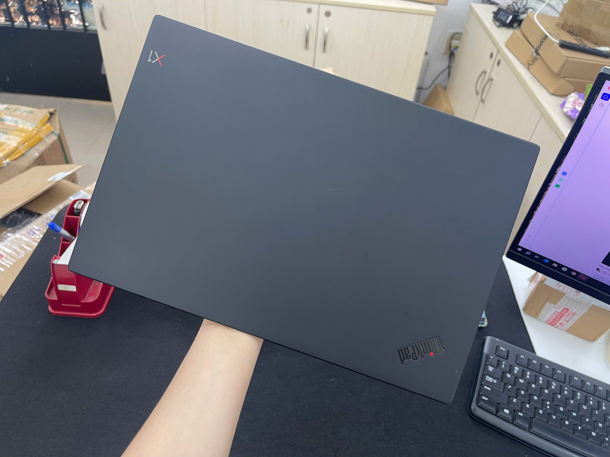 Thinkpad X1 Carbon G7 - Ảnh 2