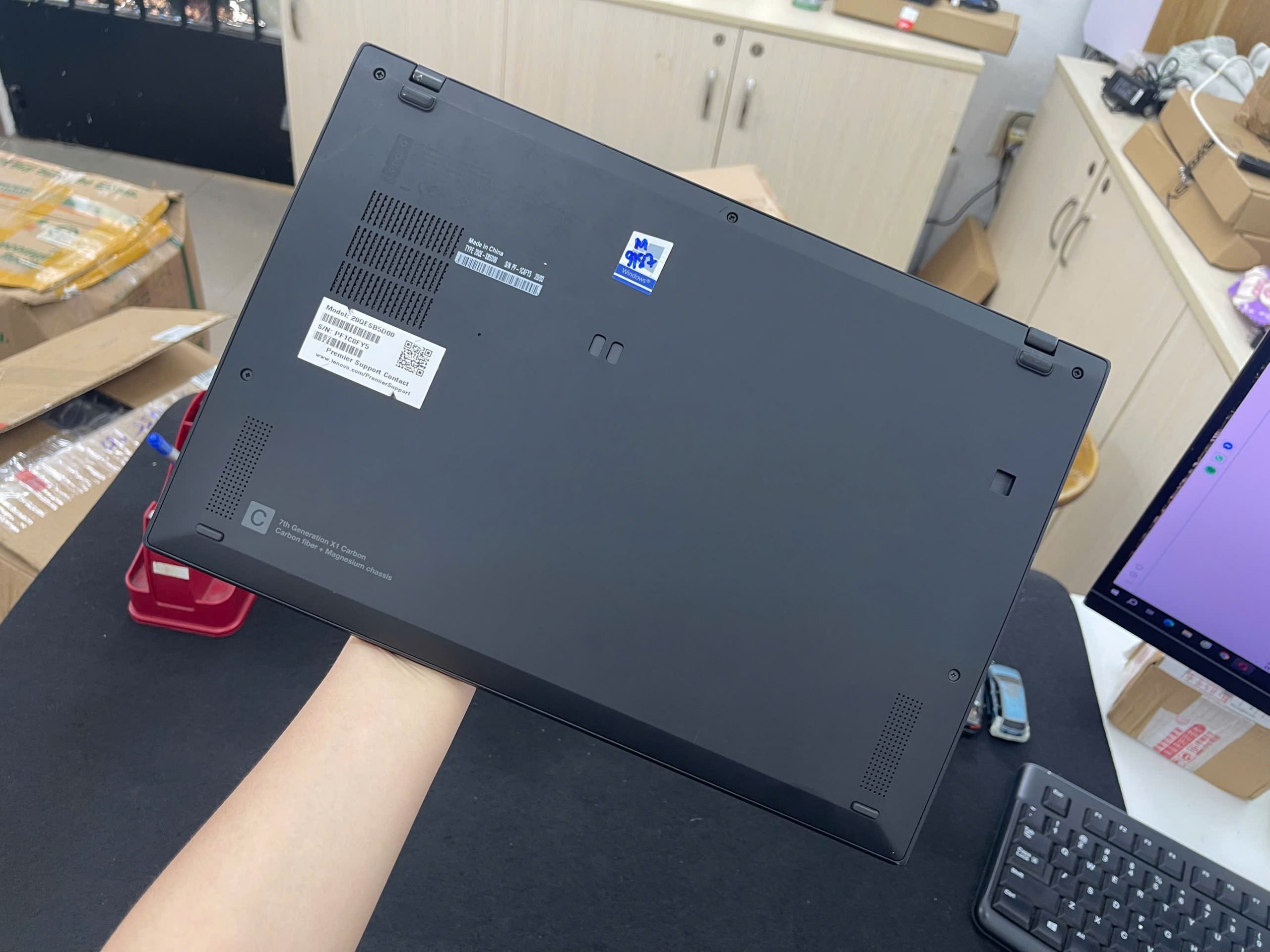 Thinkpad X1 Carbon G7 - Ảnh 7