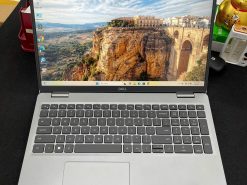 Dell Precision 3571