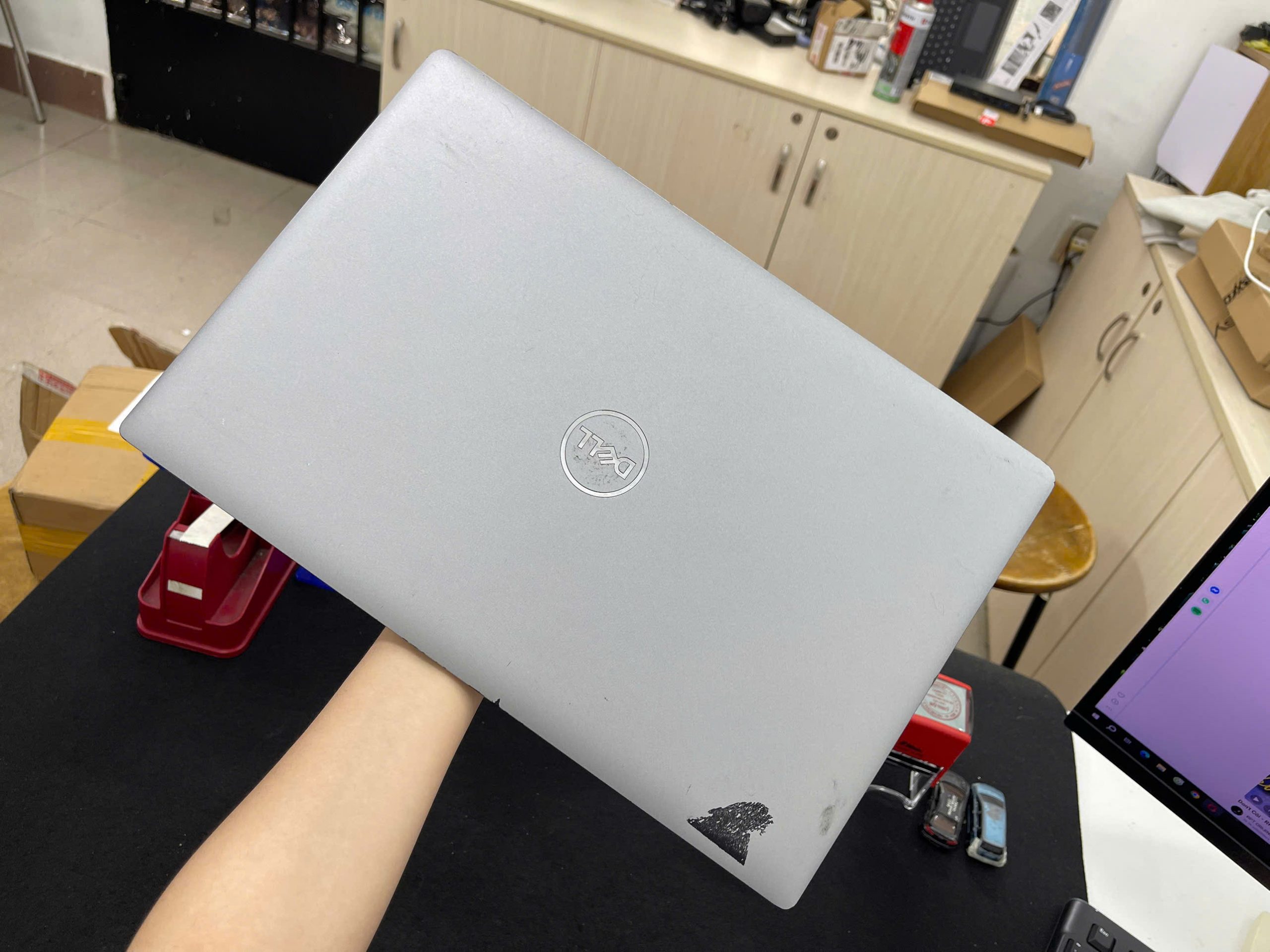 Dell Precision 3571 - Ảnh 6