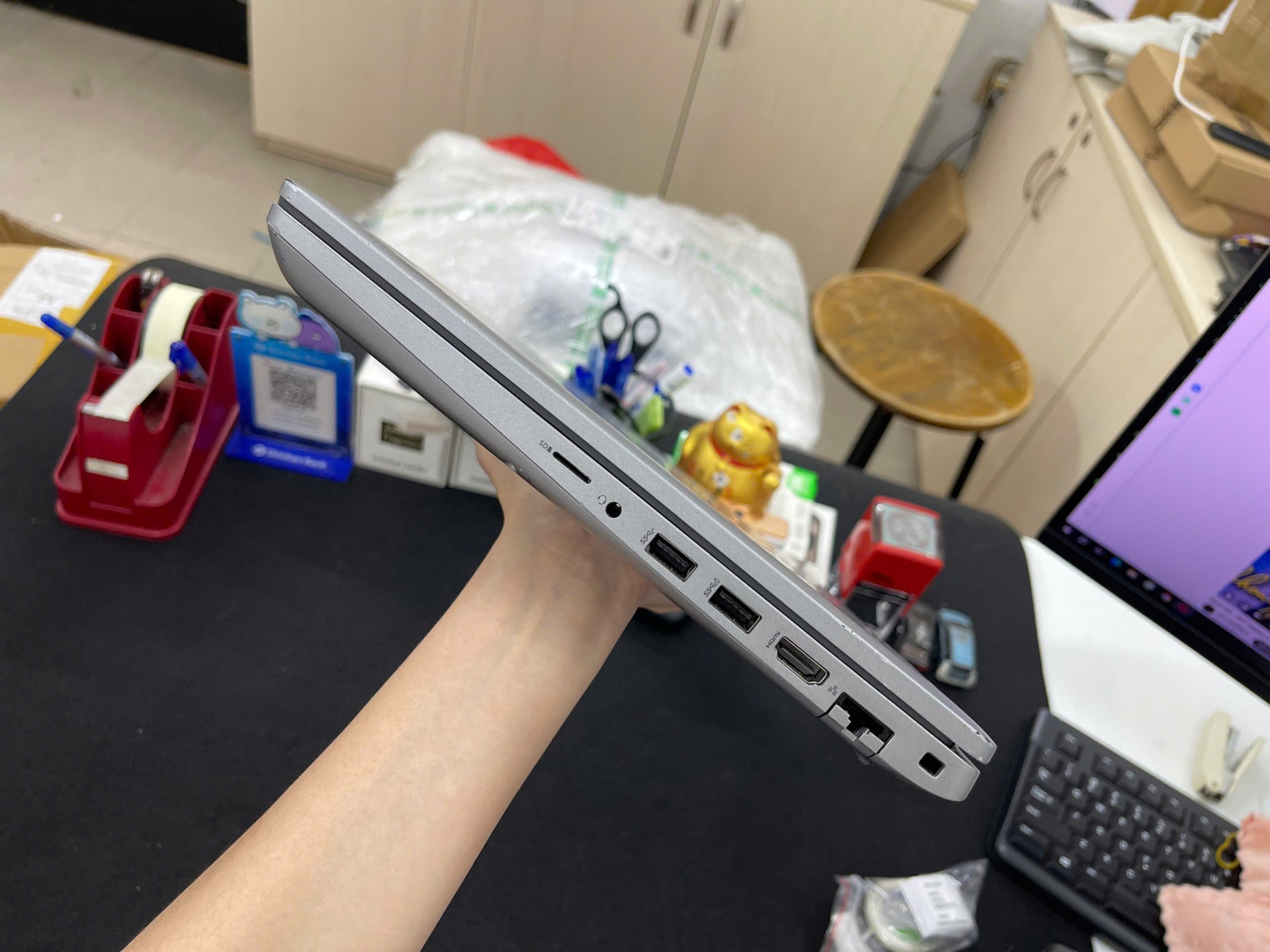 Dell Precision 3571 - Ảnh 7