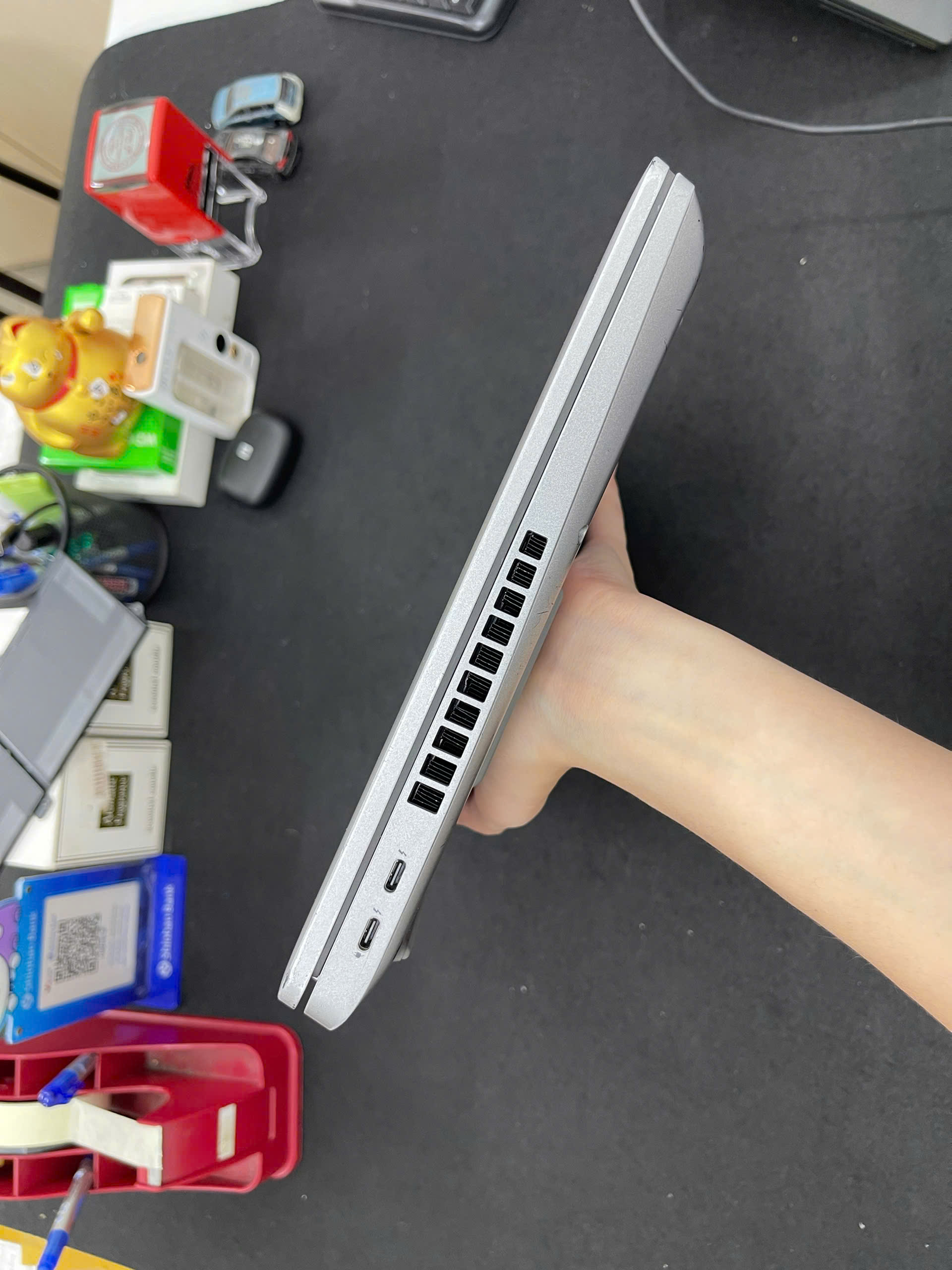 Dell Precision 3571 - Ảnh 9