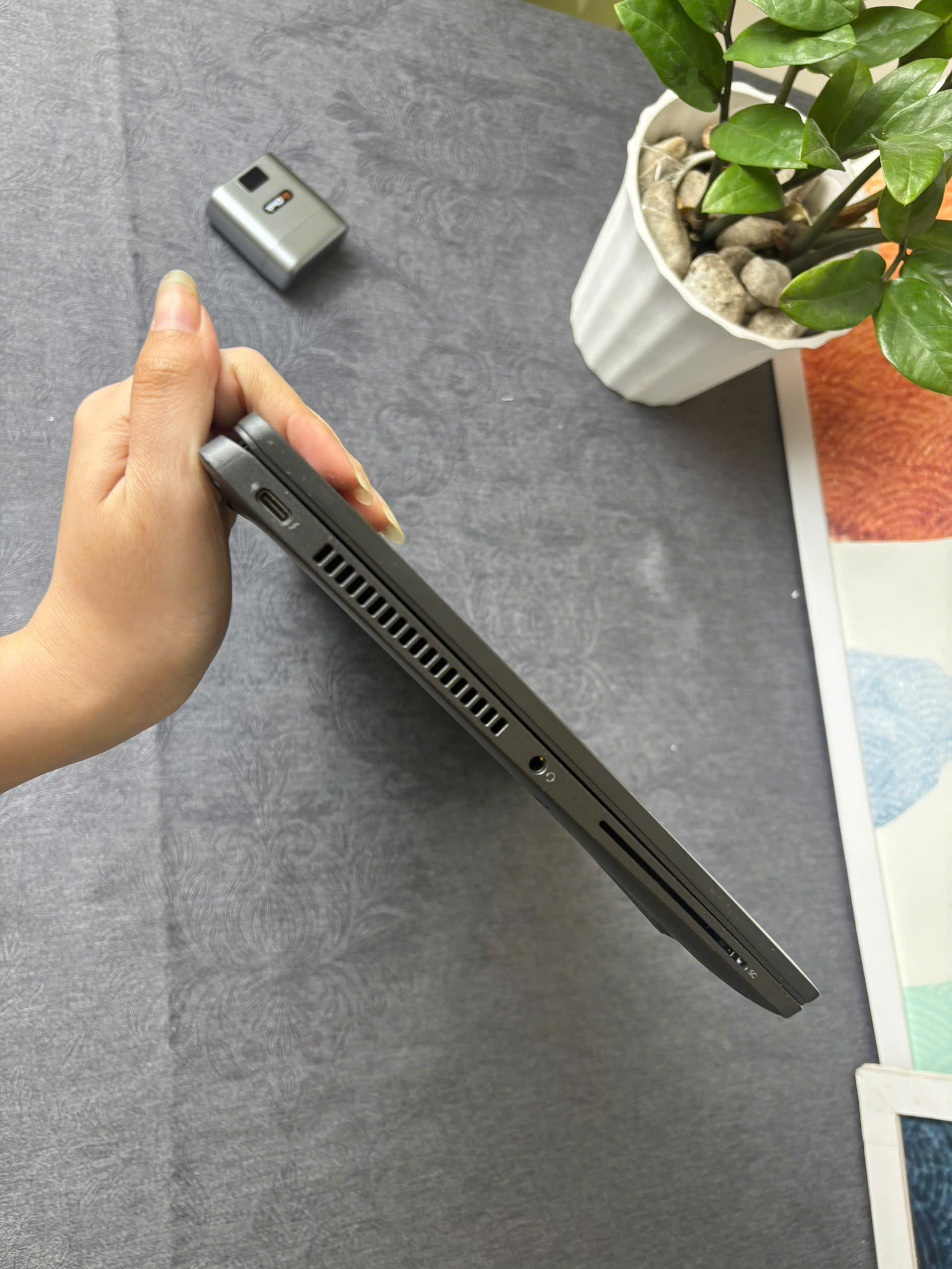 Dell Latitude 7420 - Ảnh 3
