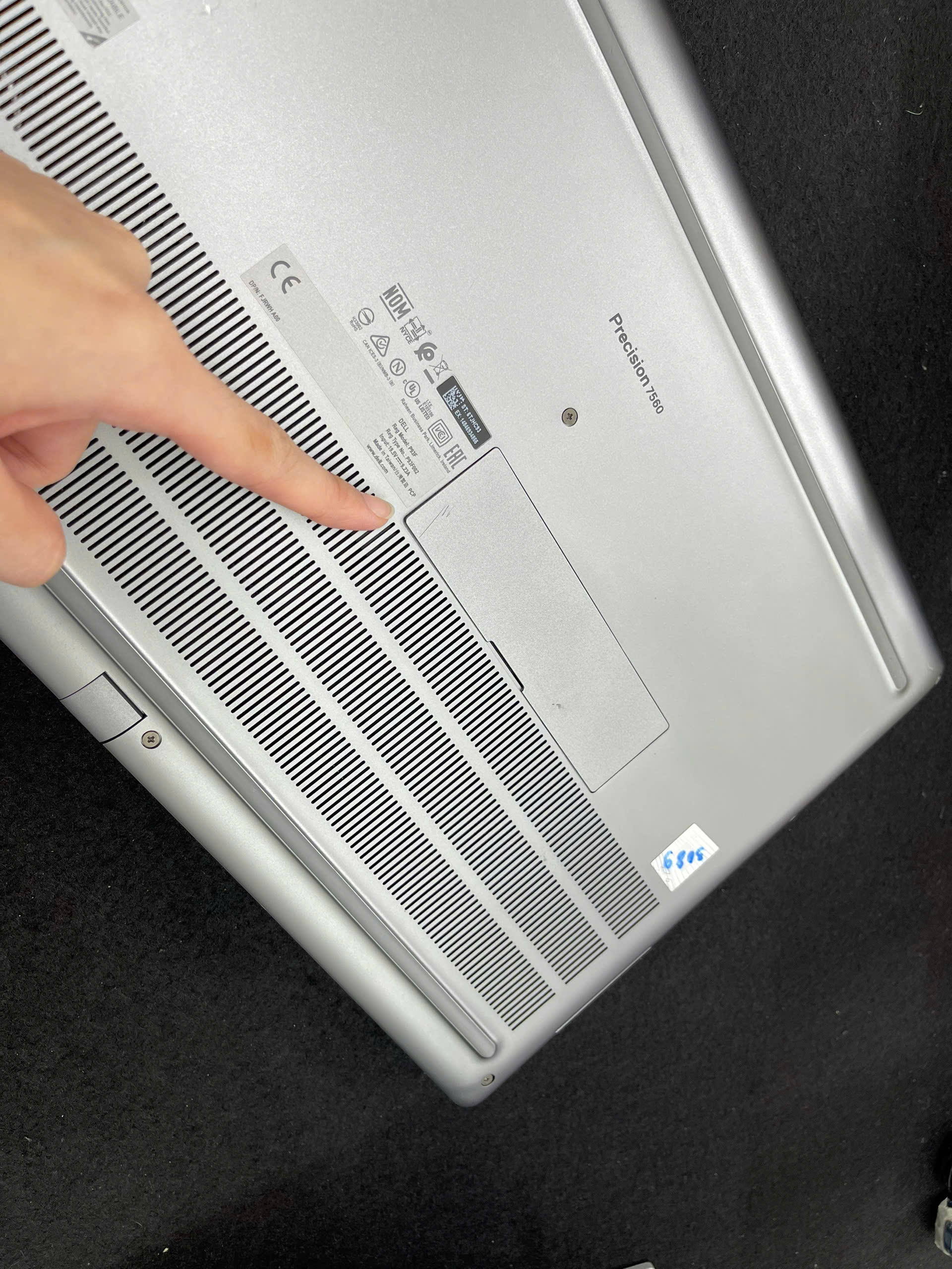 Dell Precision 7560 - Ảnh 15