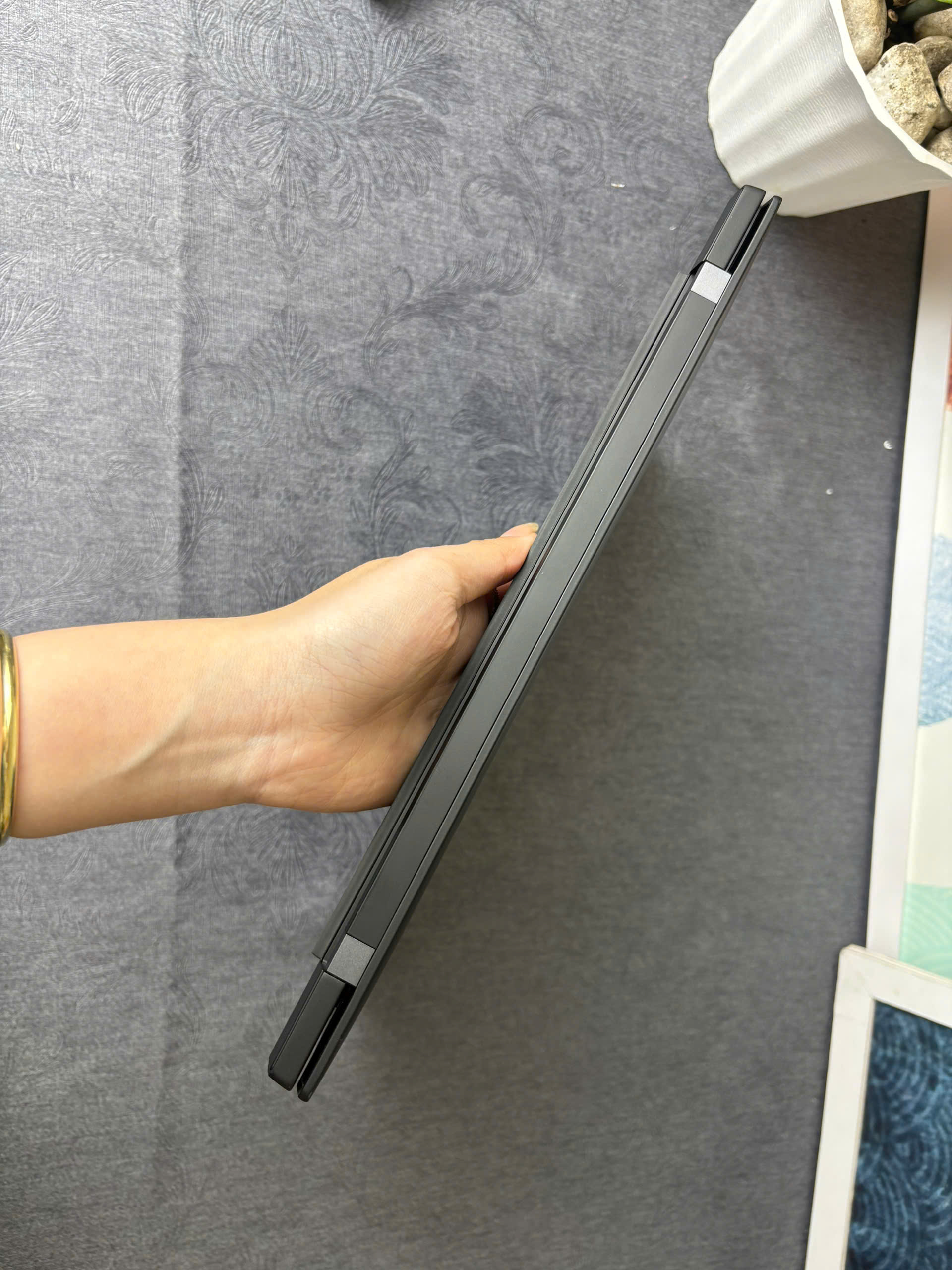 Thinkpad X1 Carbon G10 - Ảnh 6
