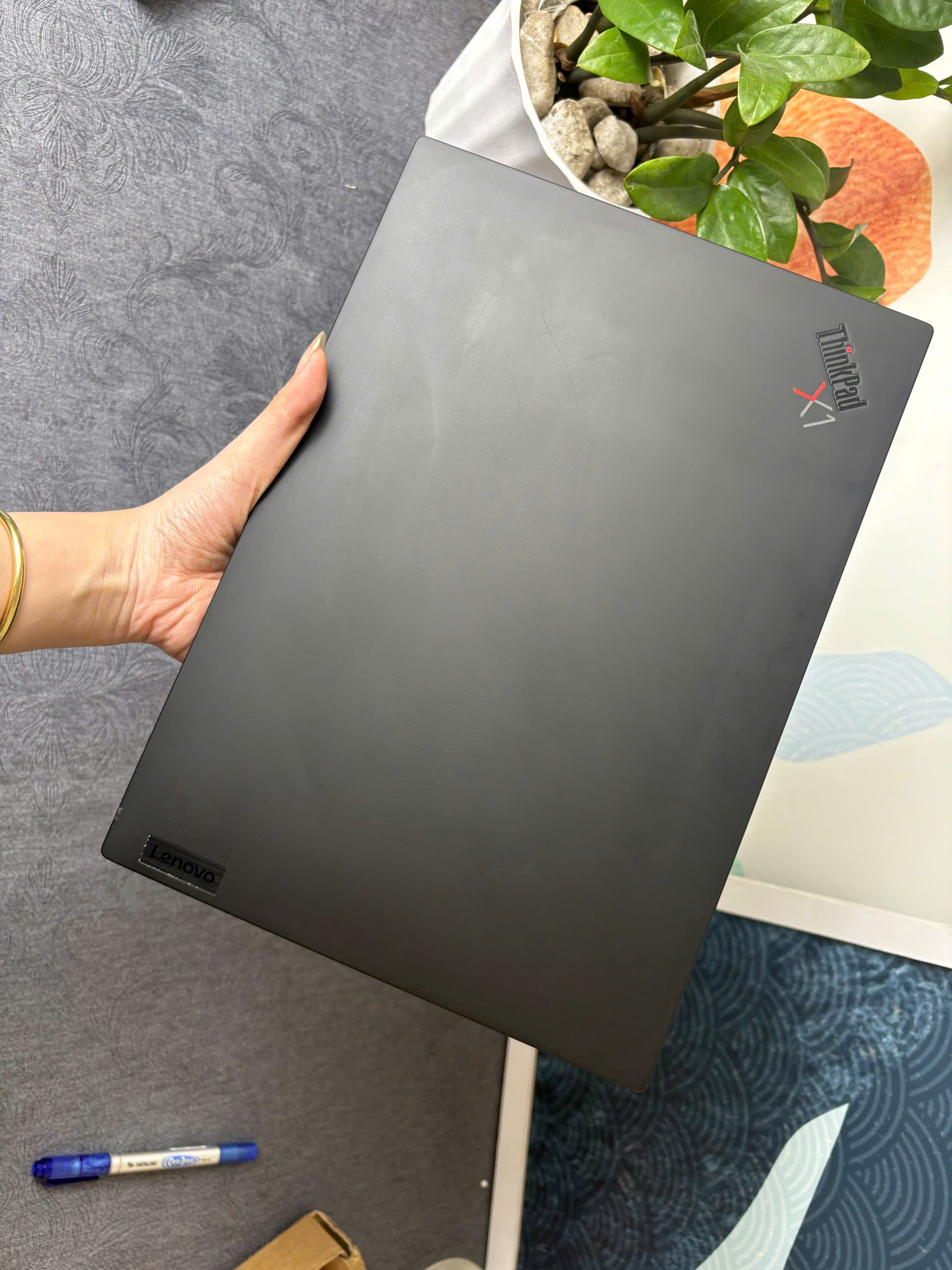 Thinkpad X1 Carbon G10 - Ảnh 8