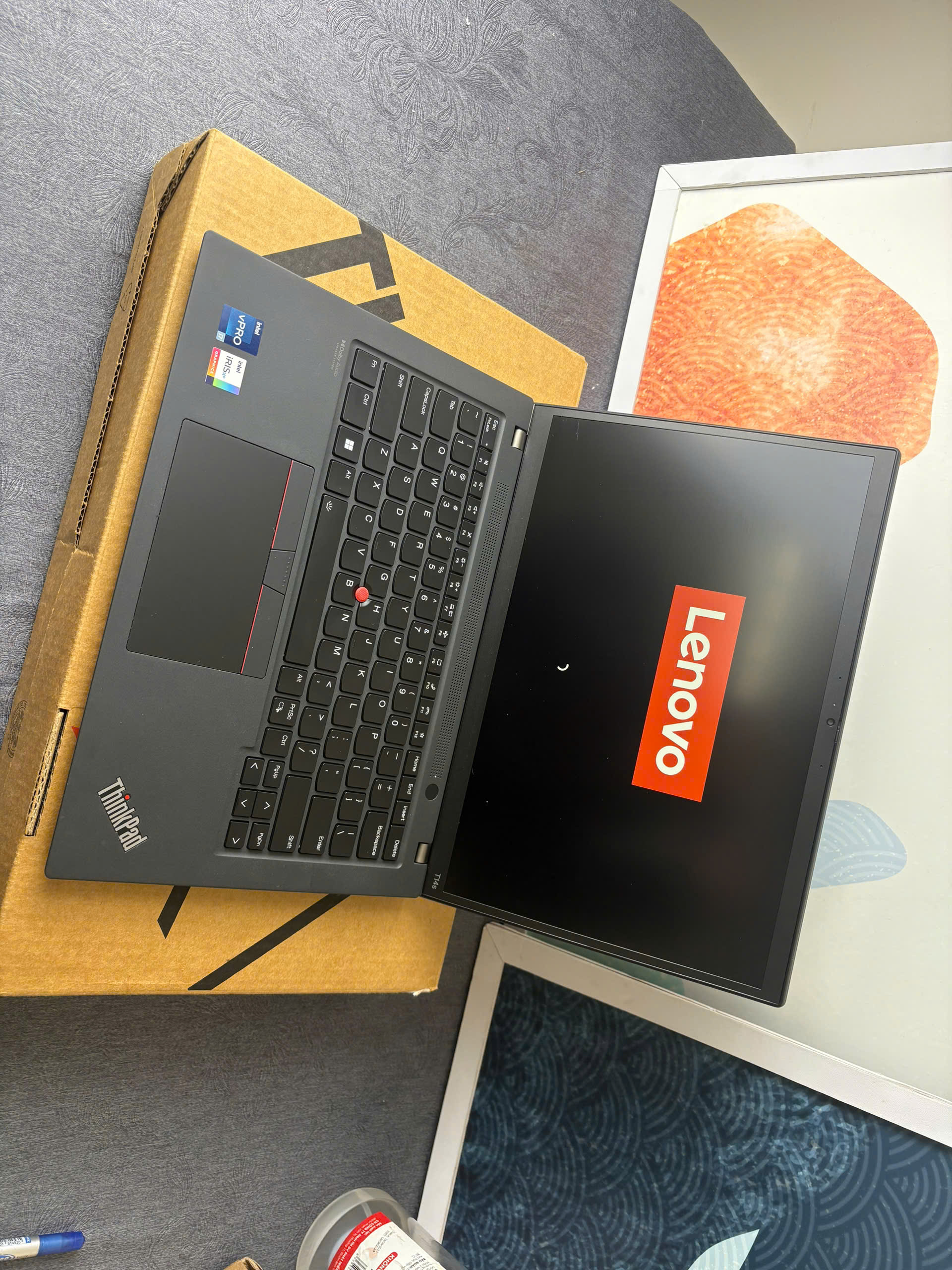 Thinkpad T14s G3 - Ảnh 2