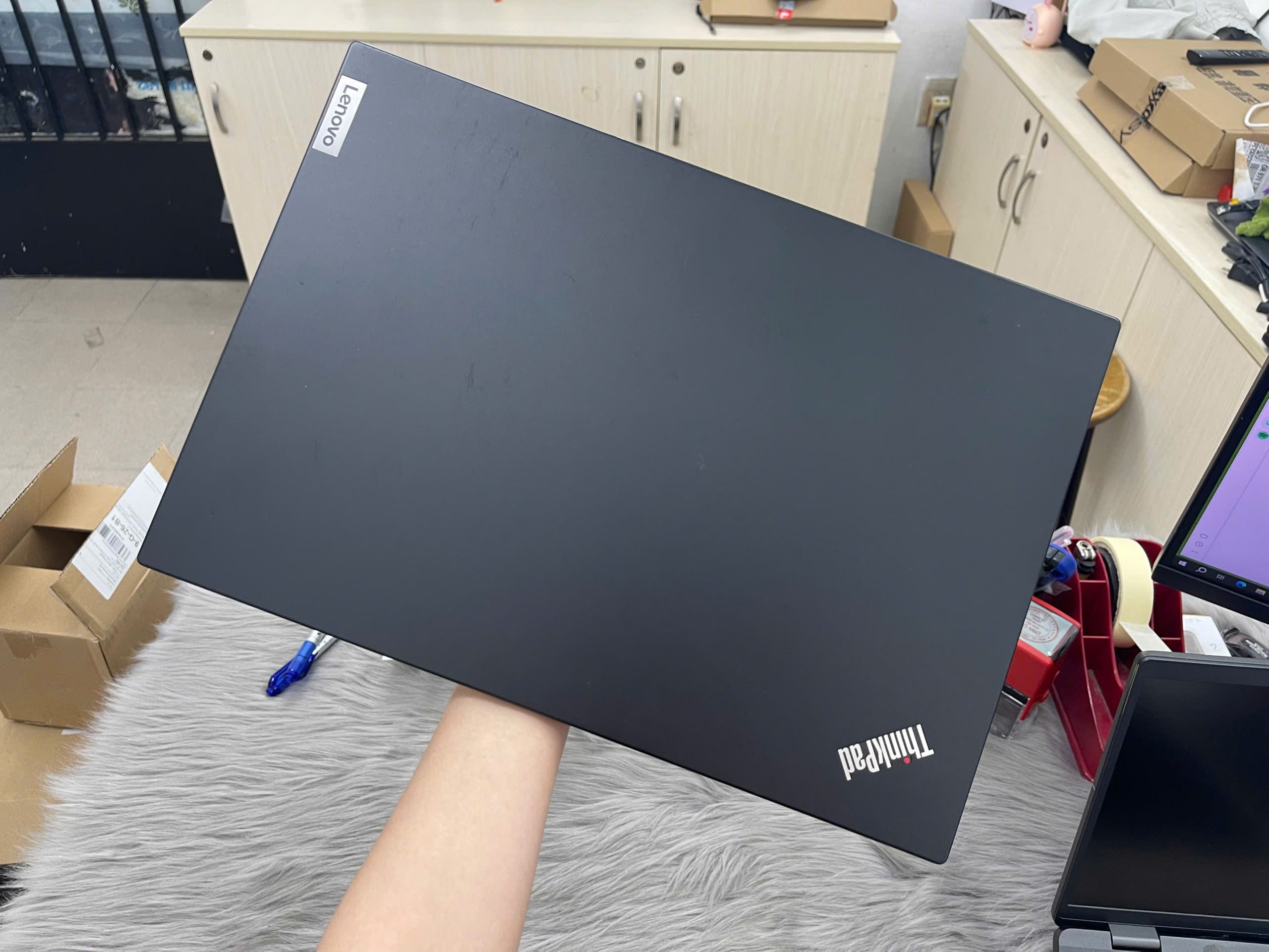 Thinkpad P15v G2 - Ảnh 5