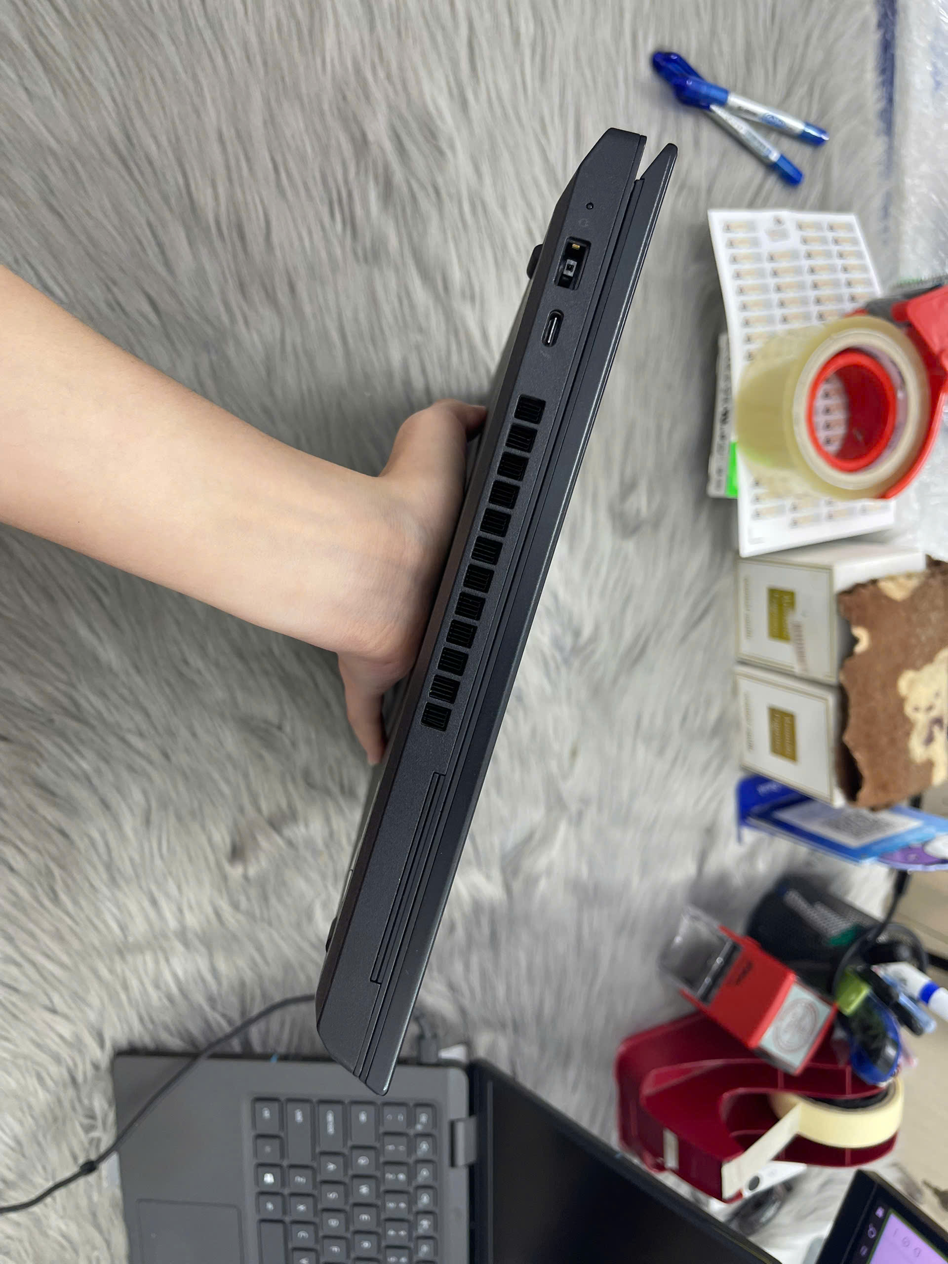 Thinkpad P15v G2 - Ảnh 7