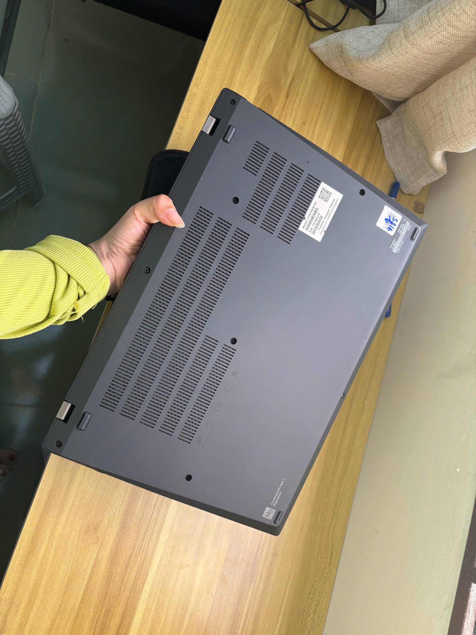 Thinkpad P16s G1 - Ảnh 9