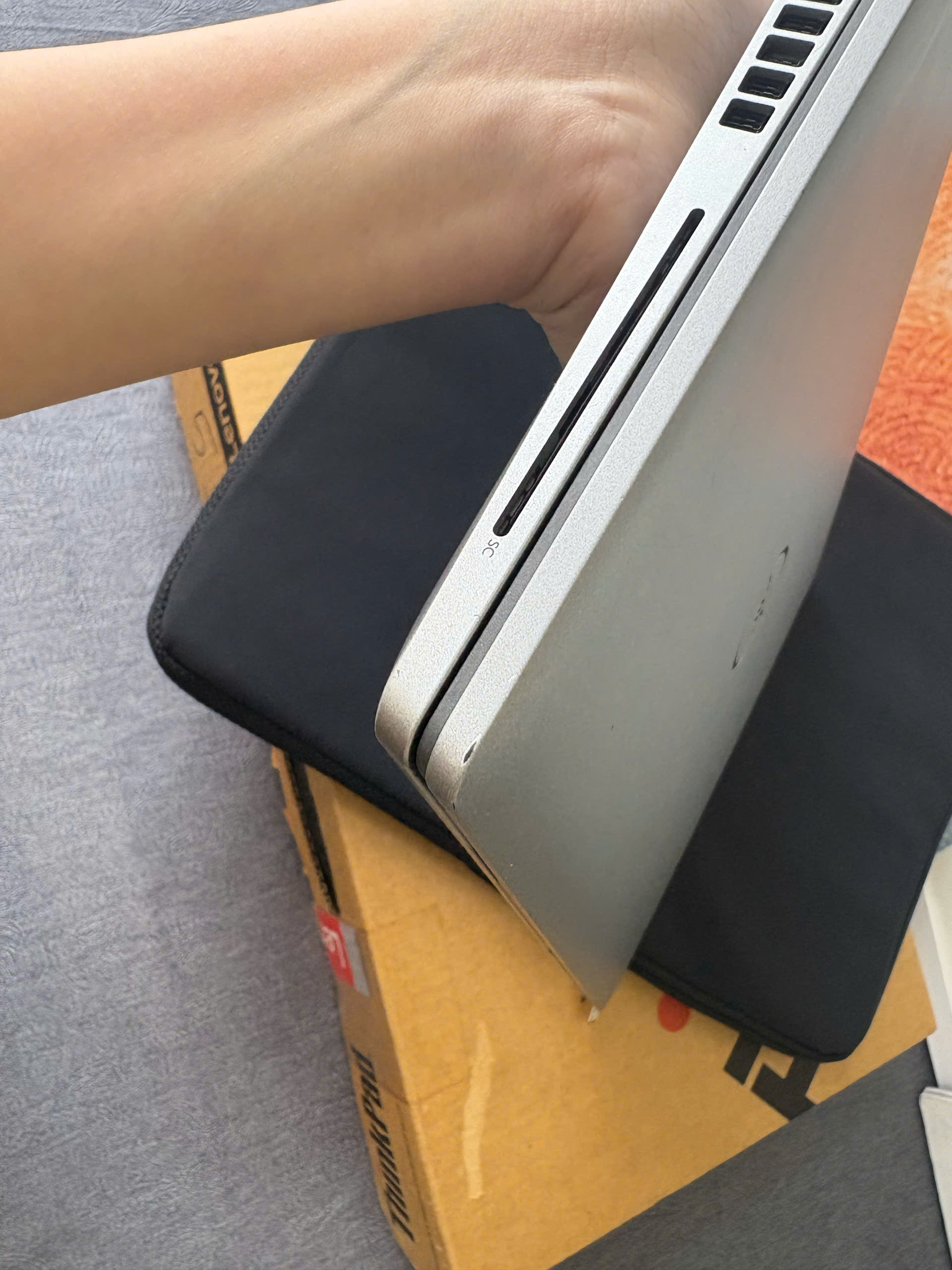 Dell Latitude 5520 - Ảnh 9