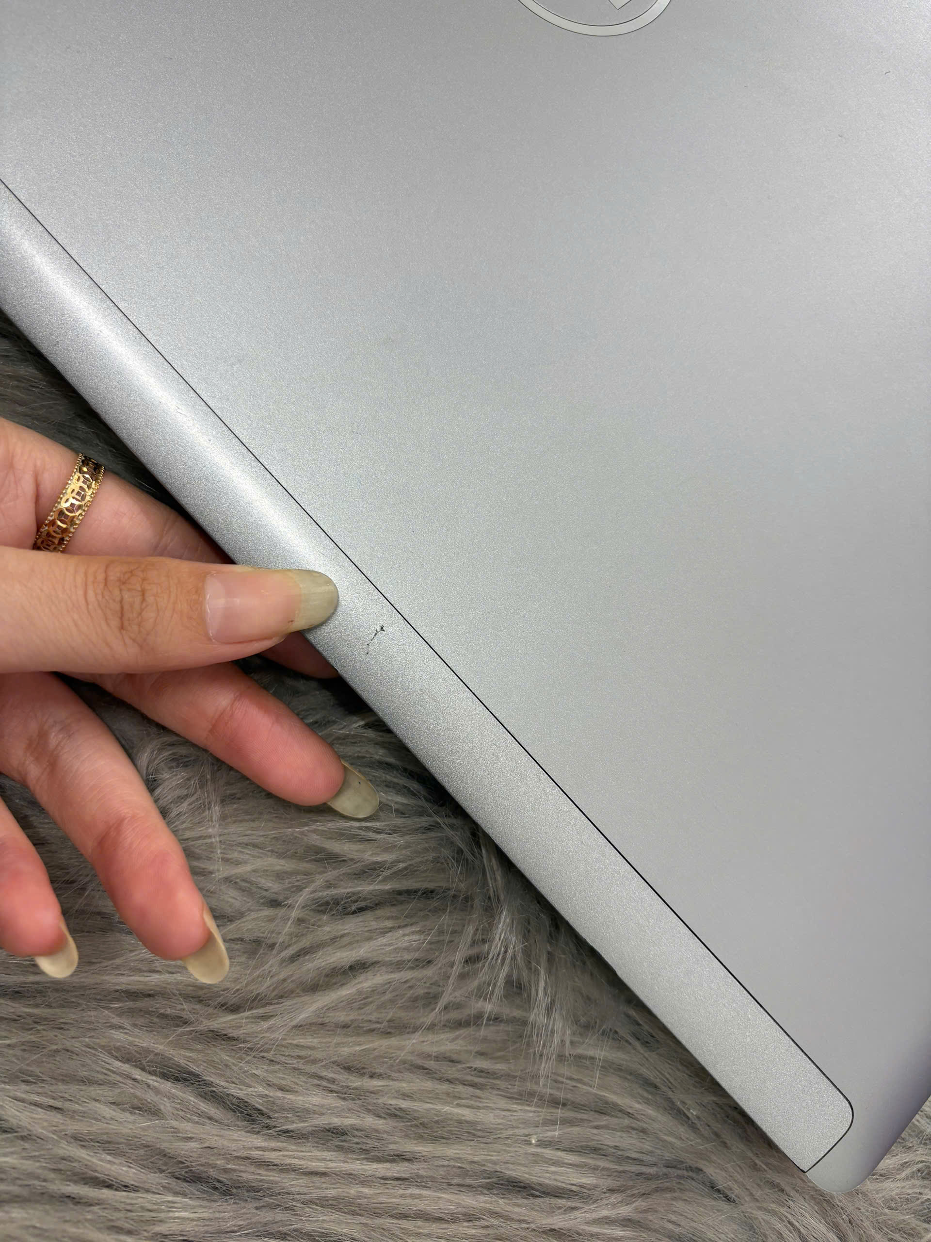 Dell Precision 7750 - Ảnh 18