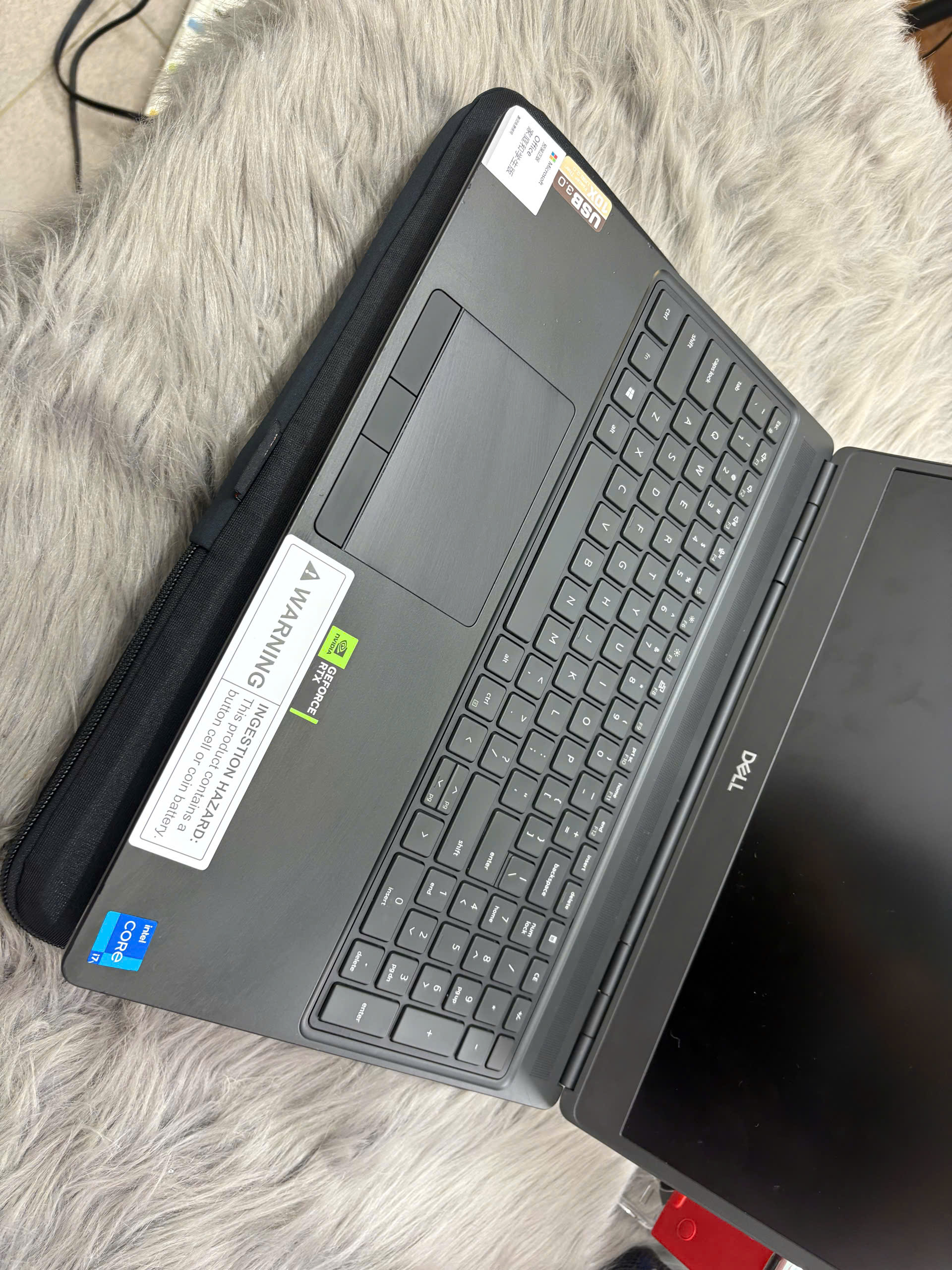 Dell Precision 7560 - Ảnh 13