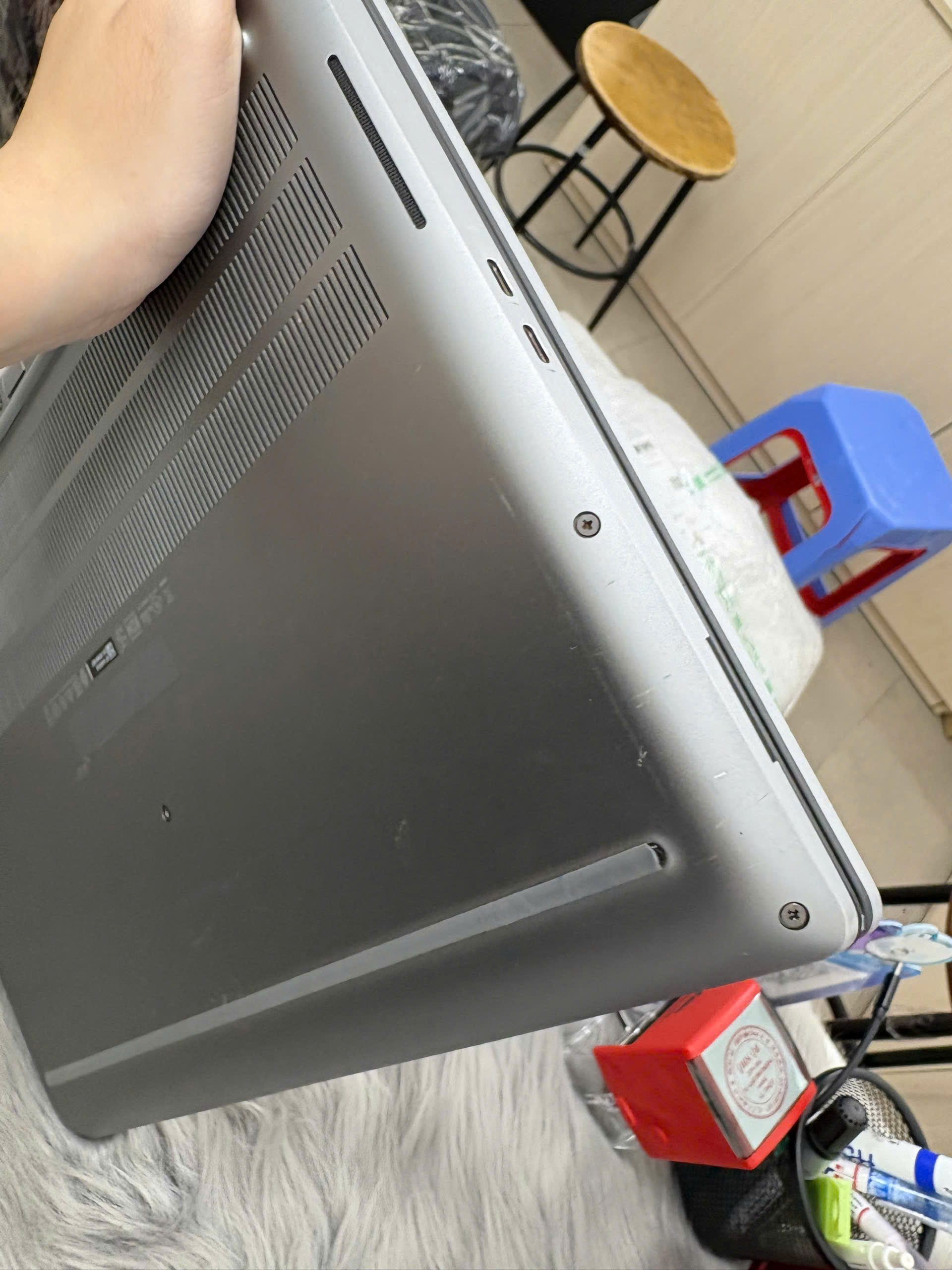Dell Precision 7560 - Ảnh 2