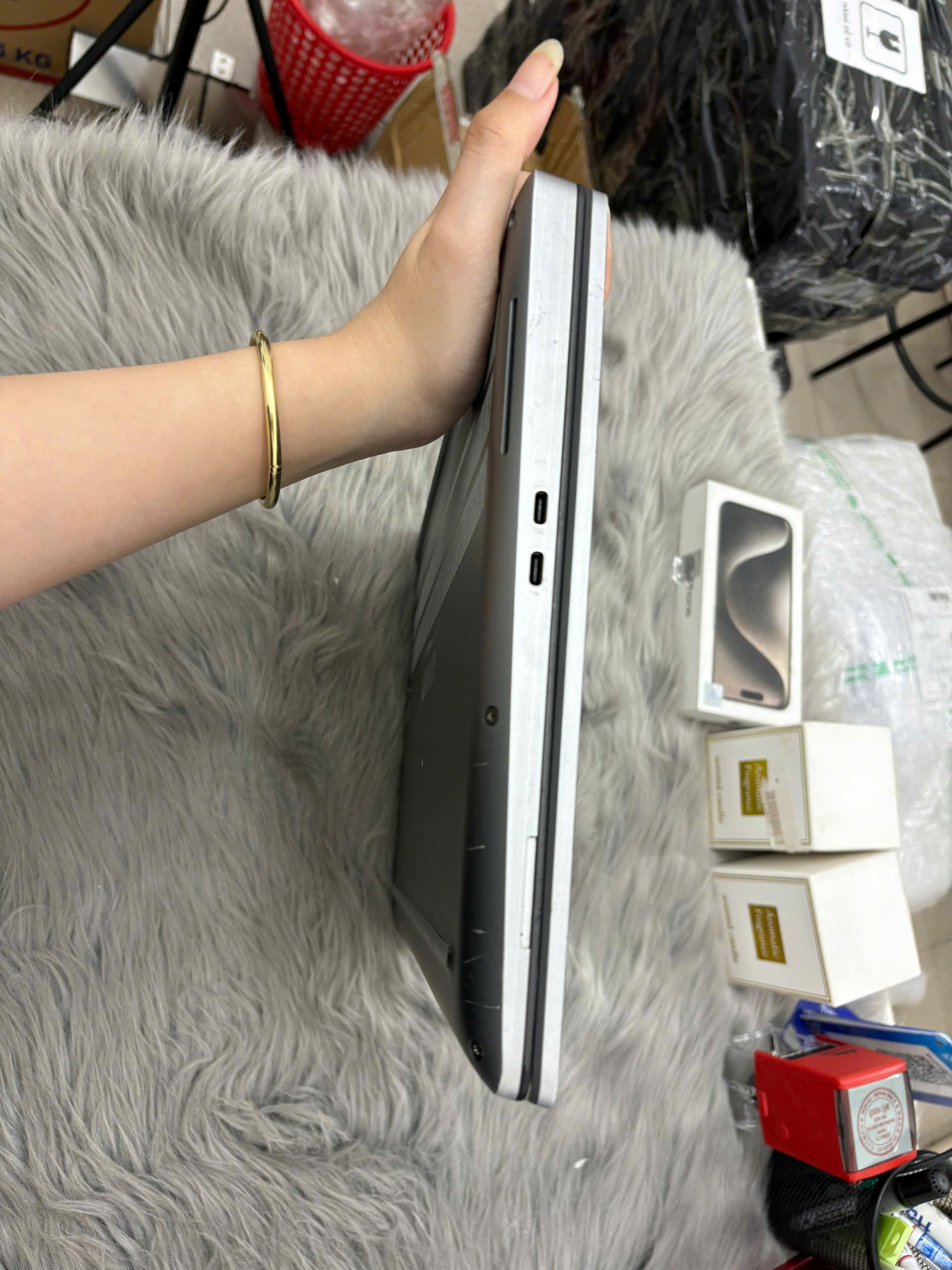 Dell Precision 7560 - Ảnh 3