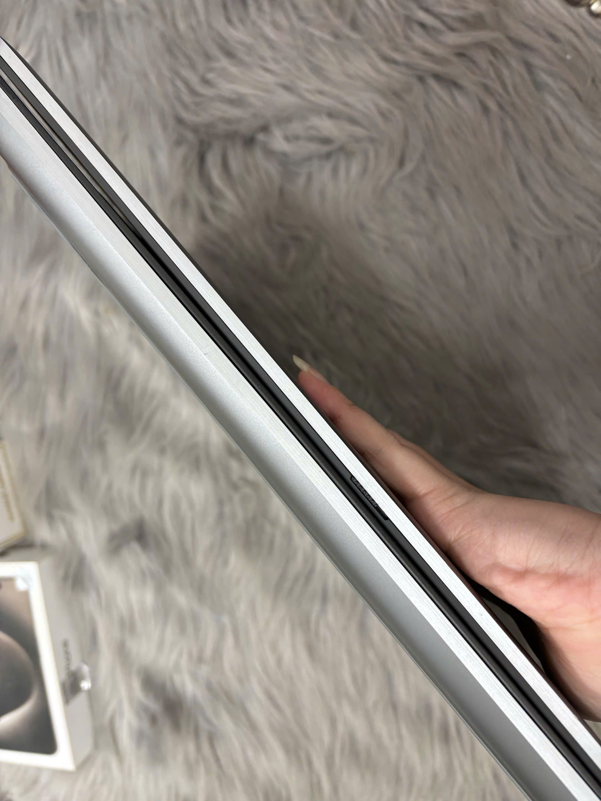 Dell Precision 7560 - Ảnh 8