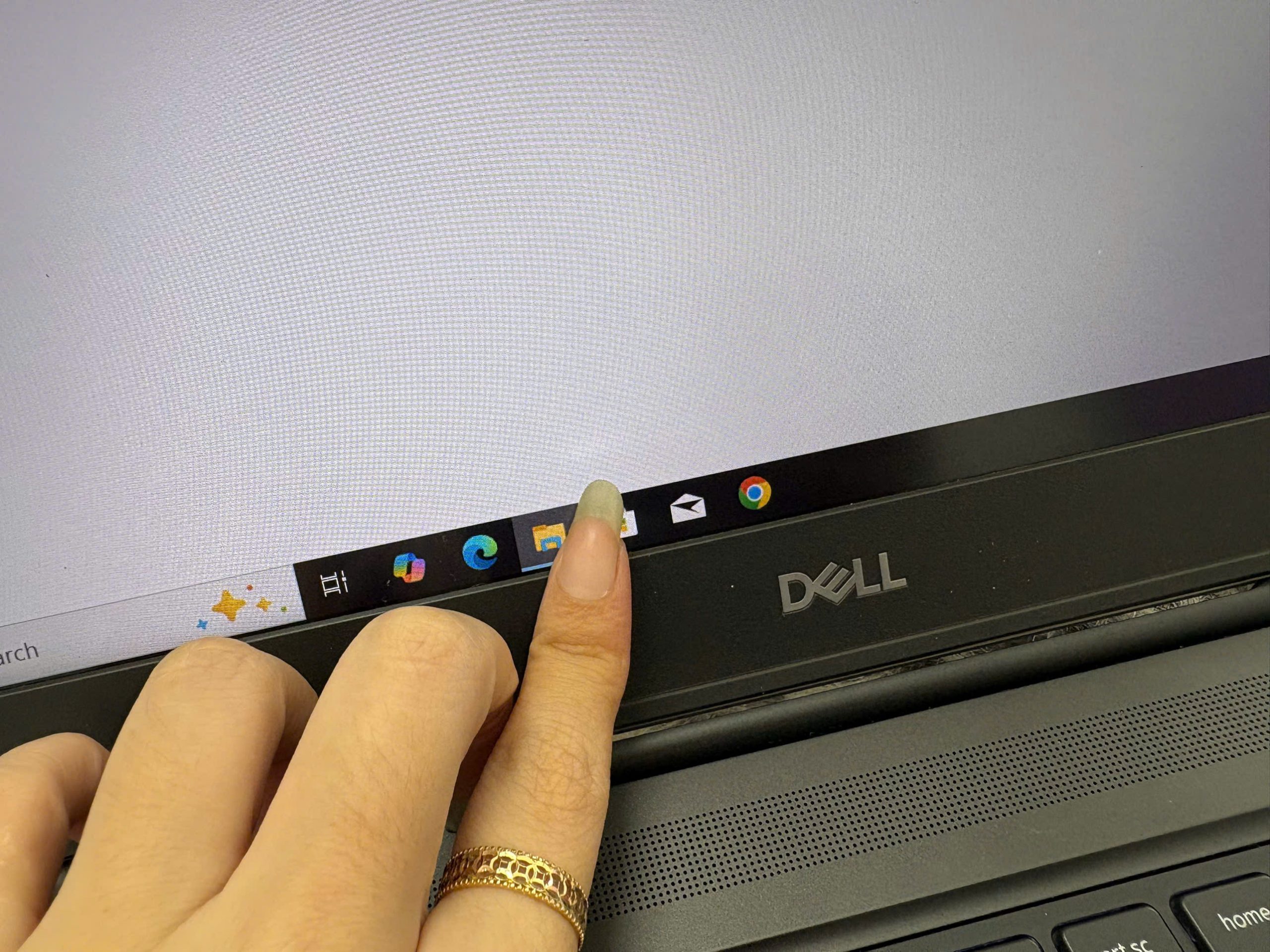 Dell Precision 7560 - Ảnh 13