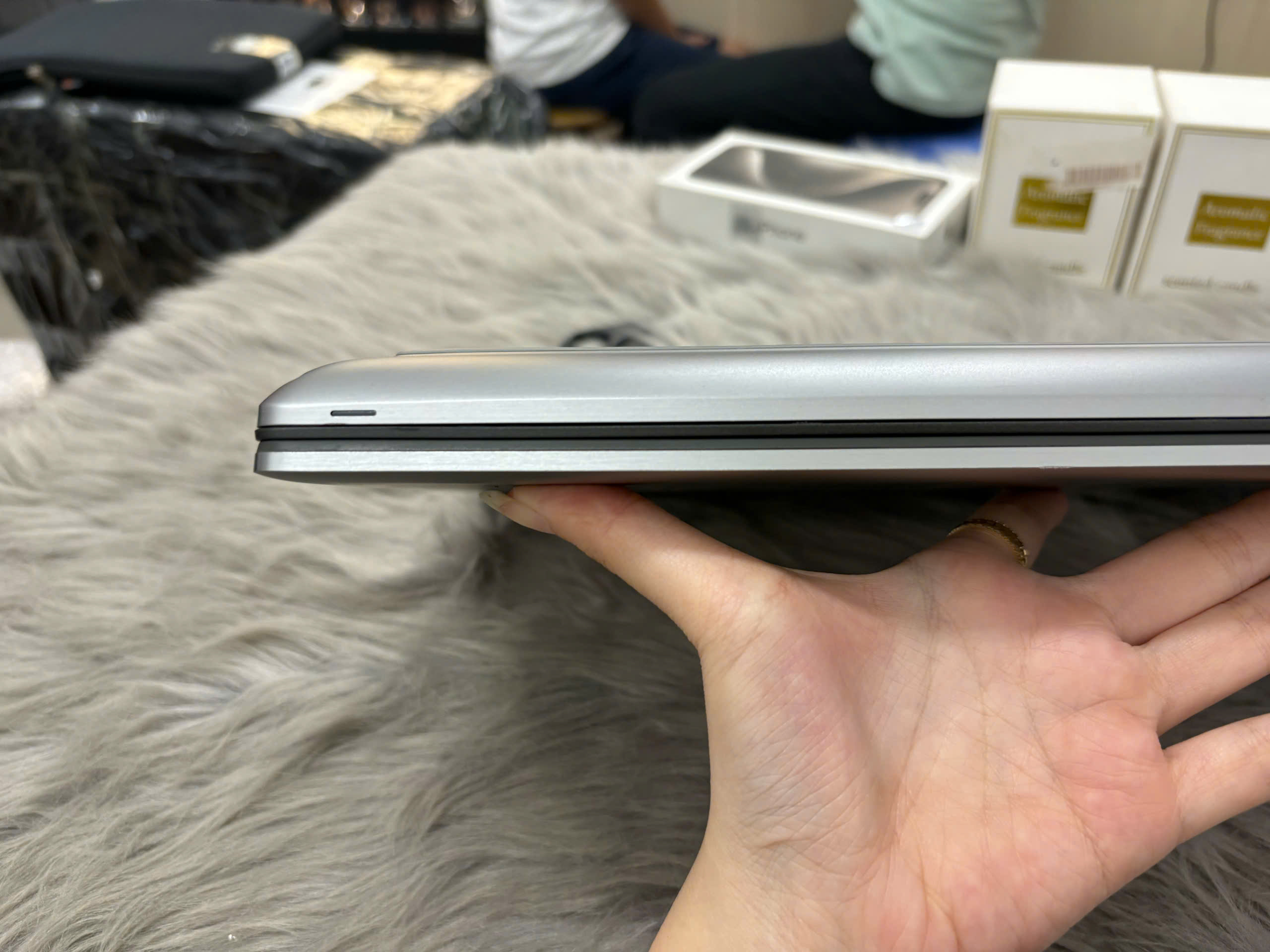 Dell Precision 7560 - Ảnh 5
