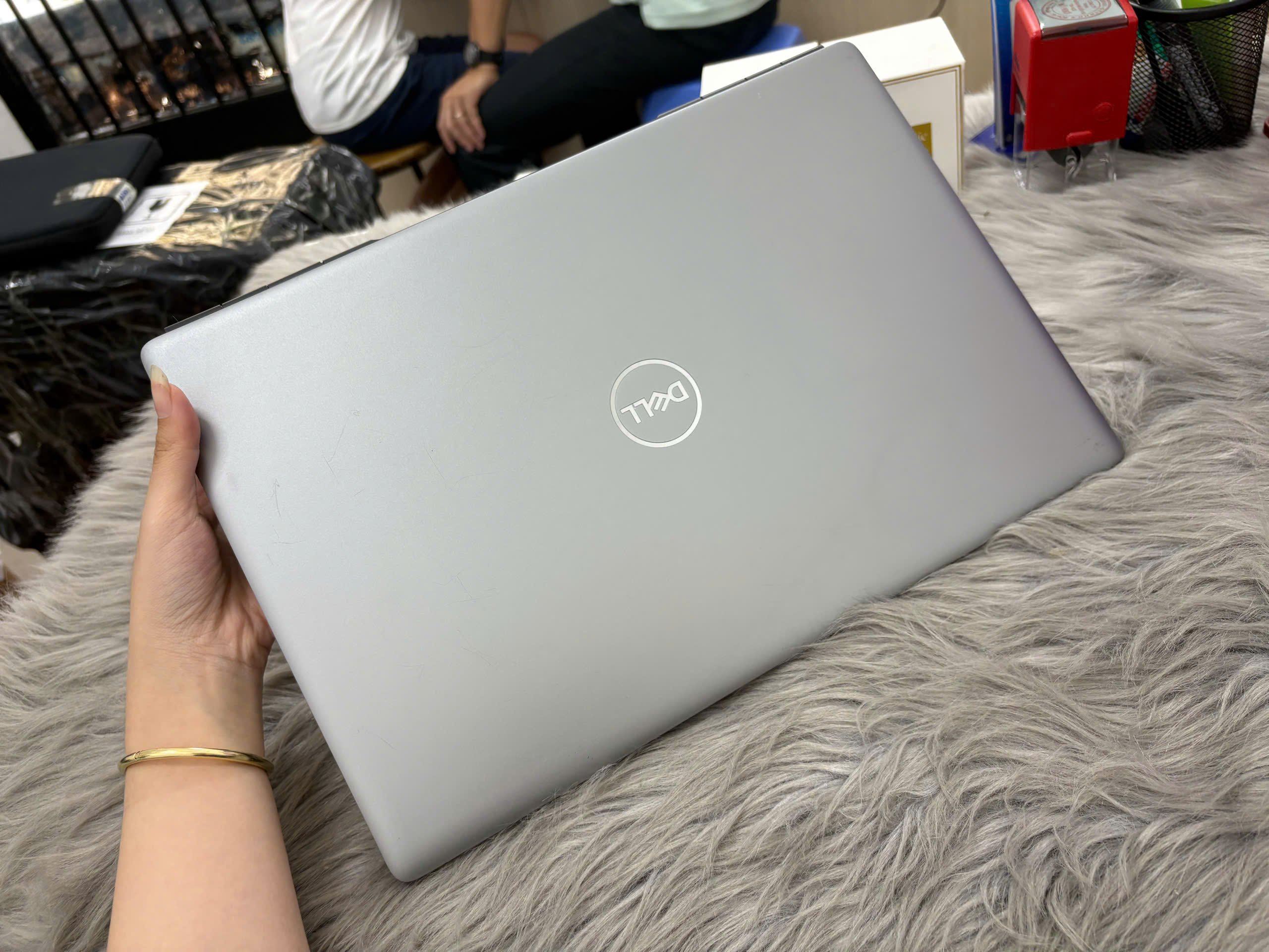 Dell Precision 7560 - Ảnh 9