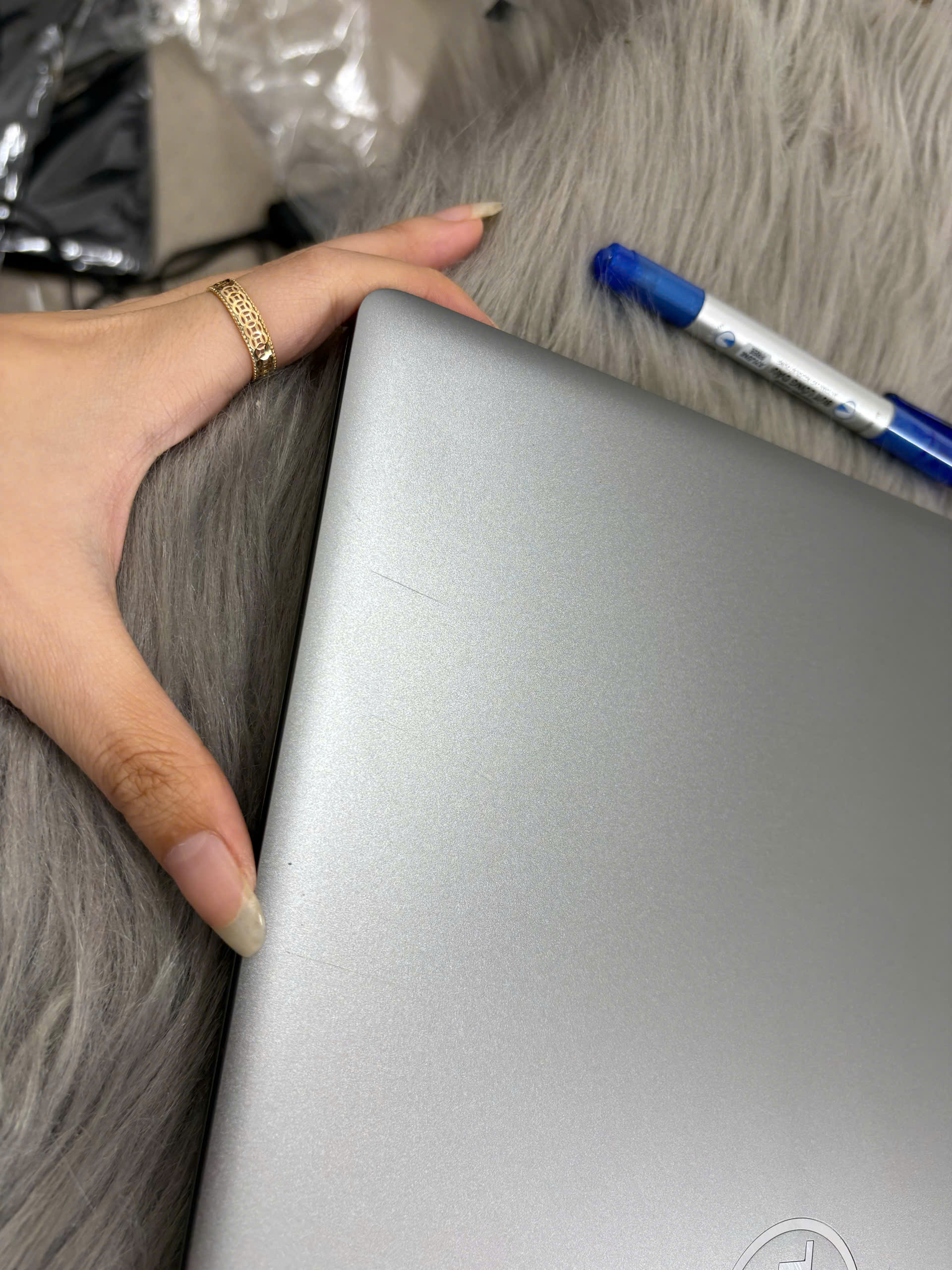 Dell Precision 7560 - Ảnh 2