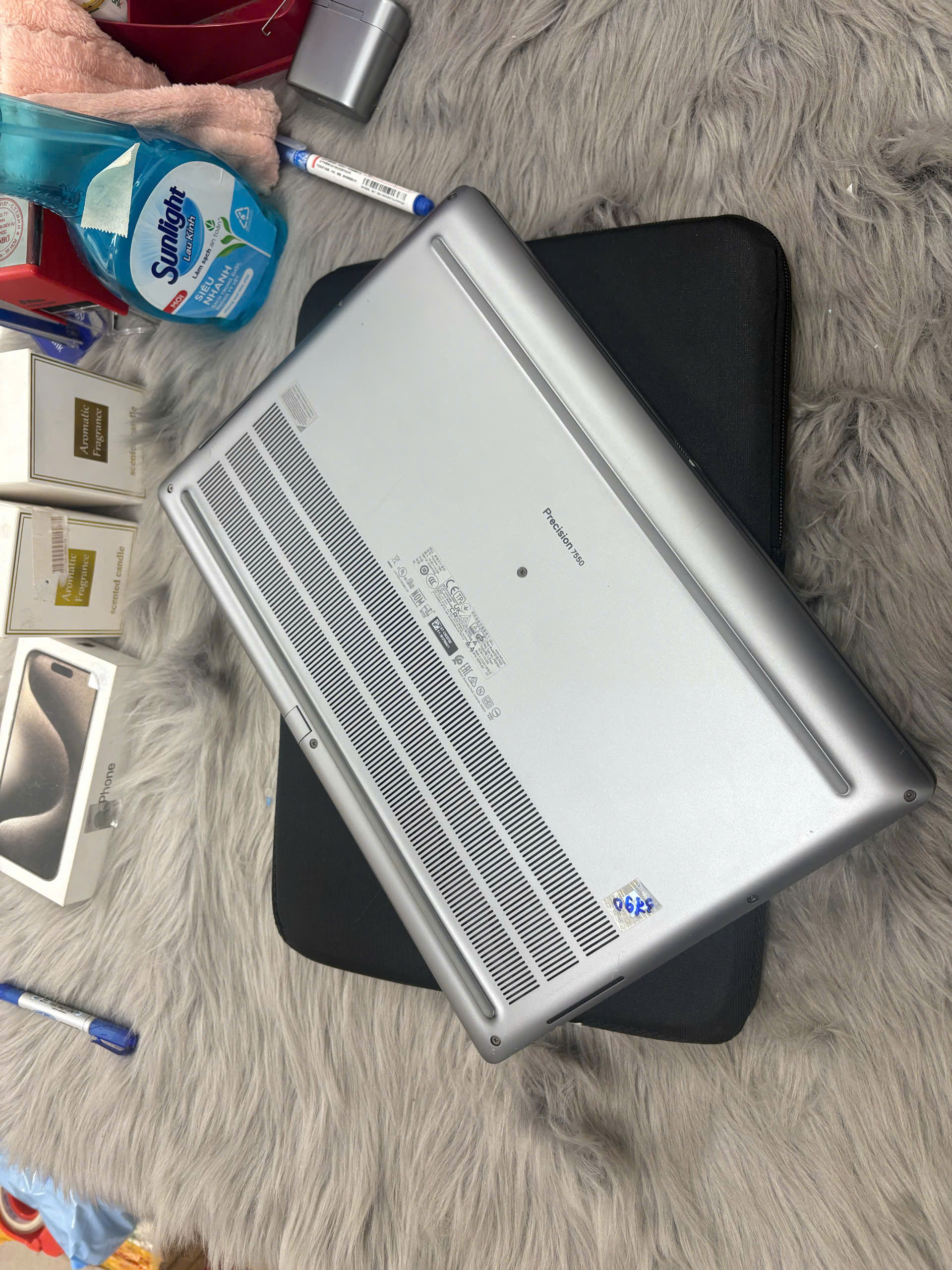 Dell Precision 7550 - Ảnh 8